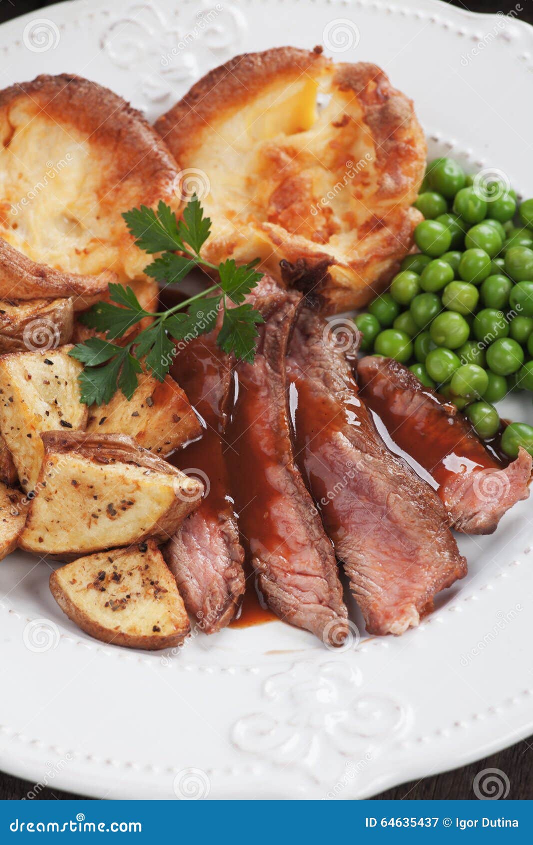 Sunday Roast with Yorkshire Pudding Stock Image Image of classic, photograph 64635437