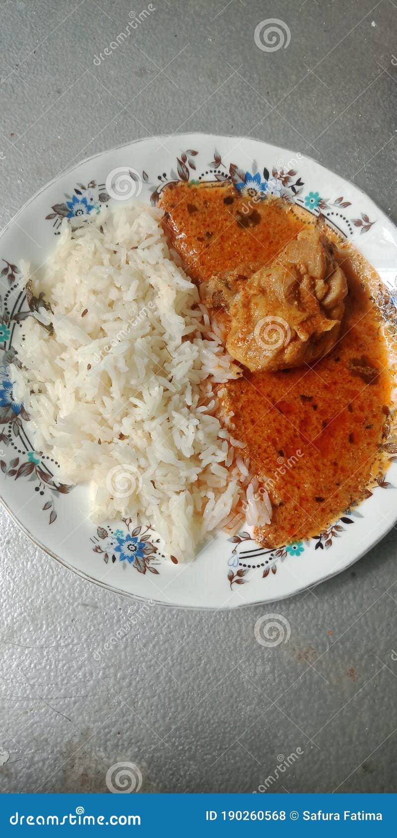 Sunday Special Chicken Curry and Pulao Stock Photo - Image of poha ...