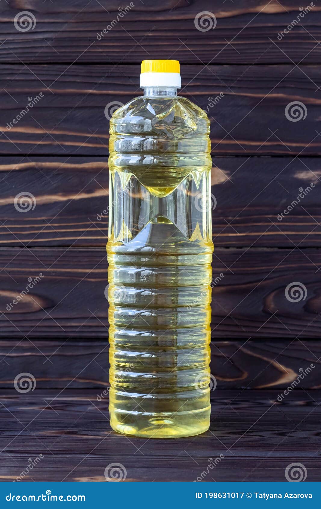 Download 1 382 Transparent Plastic Bottle Vegetable Oil Photos Free Royalty Free Stock Photos From Dreamstime Yellowimages Mockups