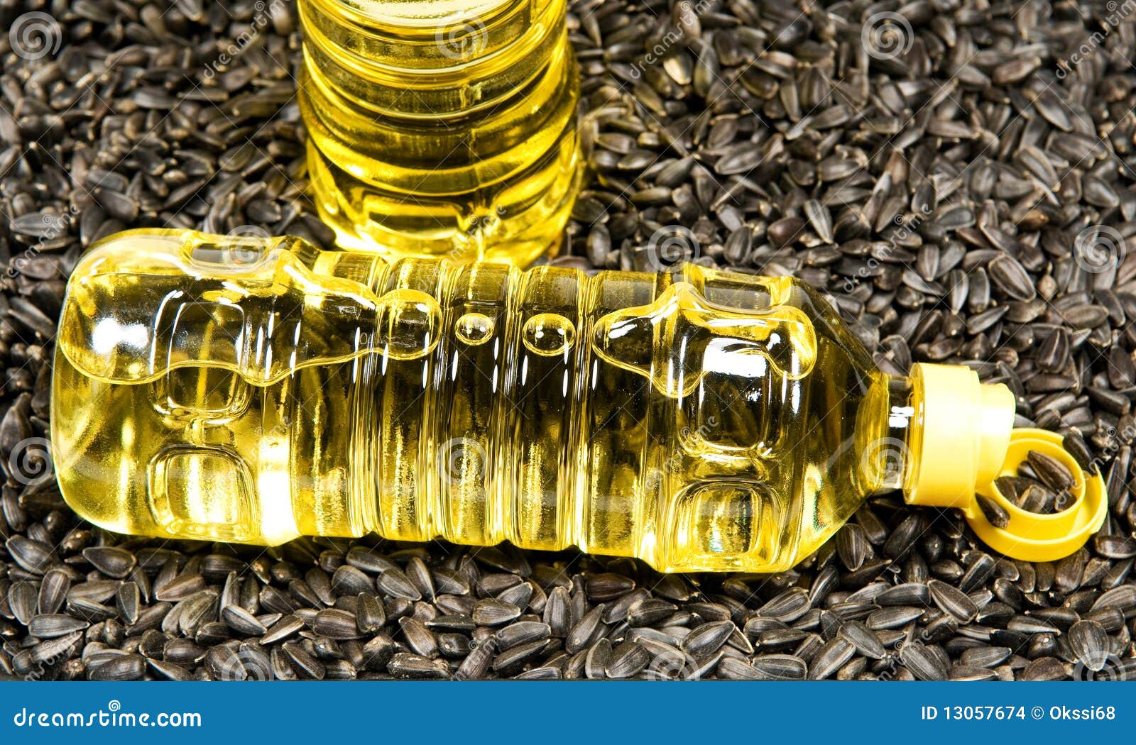 Sunflowerseed oil. stock photo. Image of crop, liquid 13057674