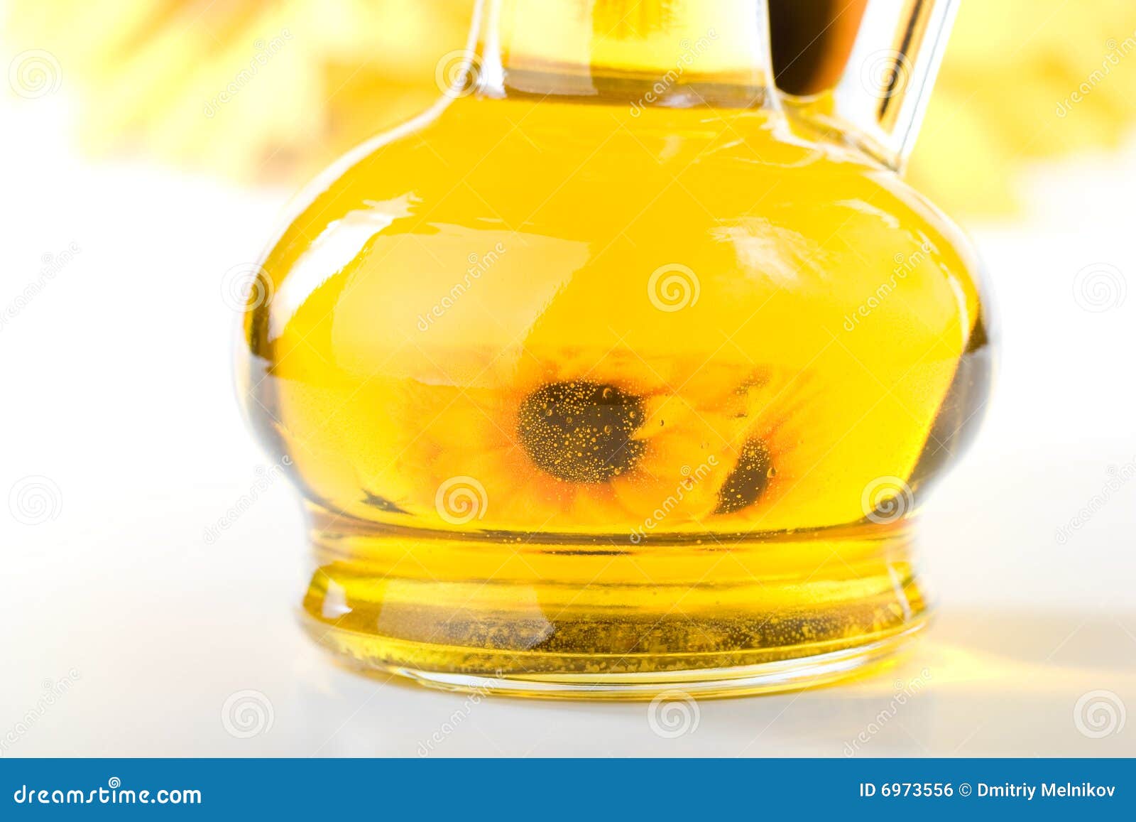 Sunflower and Vegetable Oil Stock Photo Image of summer, natural 6973556