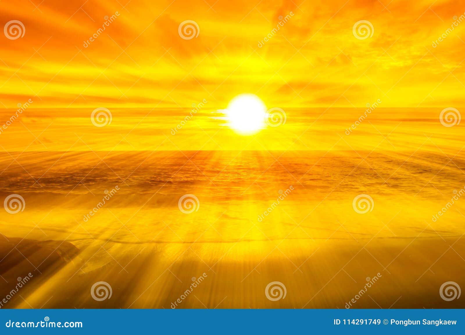 Sunrise at the Beach Summer Nature Background Stock Image - Image of  freshness, effect: 114291749