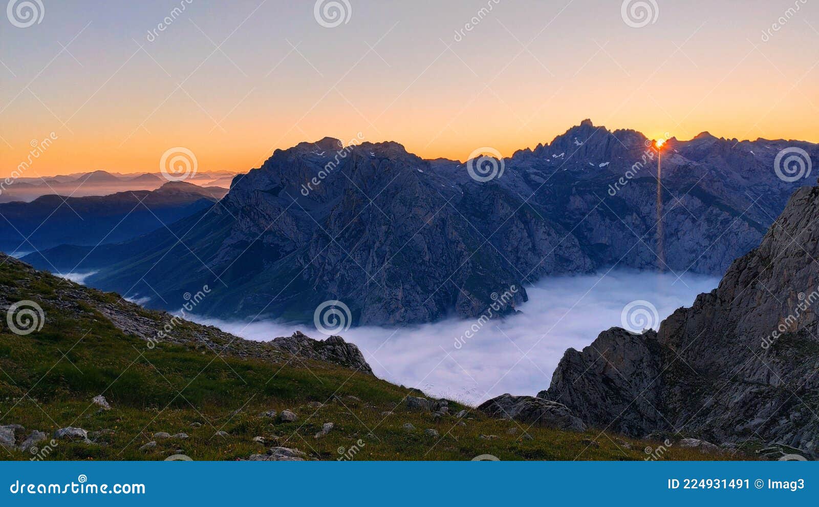sunrise at collado jermoso near cordinanes, posada de valdeon municipality, leon, spain. picos de europa national park