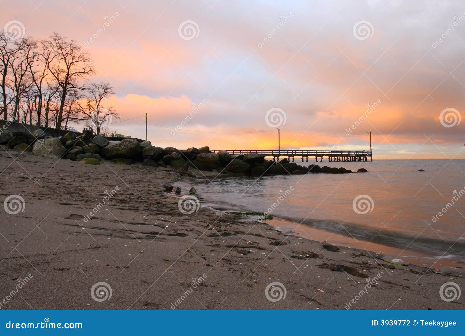 Sunrise at Crescent Beach stock photo. Image of crescent 3939772