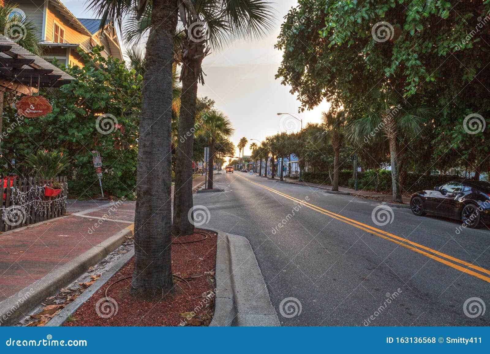 Flagler Avenue Photos Free Royalty Free Stock Photos From Dreamstime Flagler Avenue Photos Free Royalty Free Stock Photos From Dreamstime
