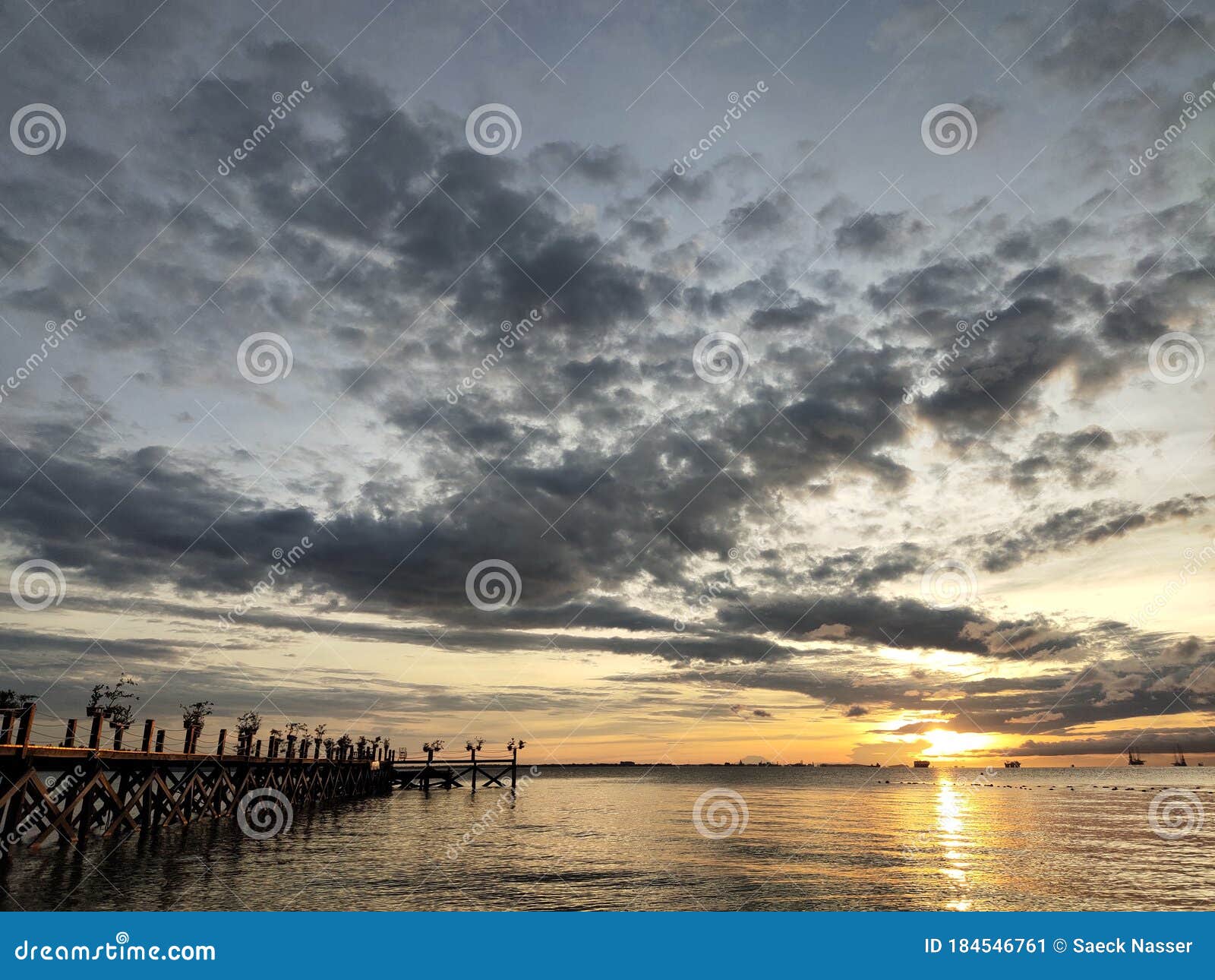 sunrise at rusukan besar island