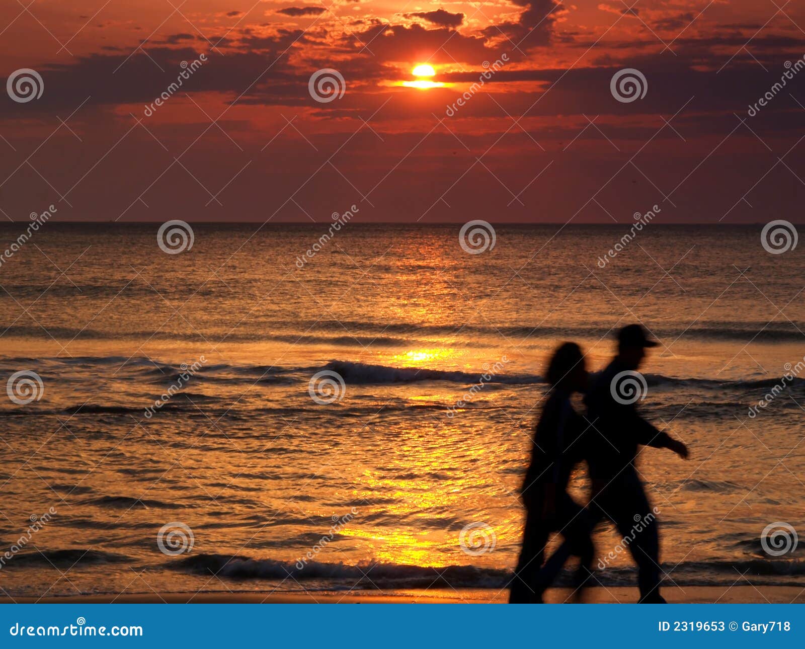 Sunrise at Virginia Beach stock image. Image of calm, cloud 2319653