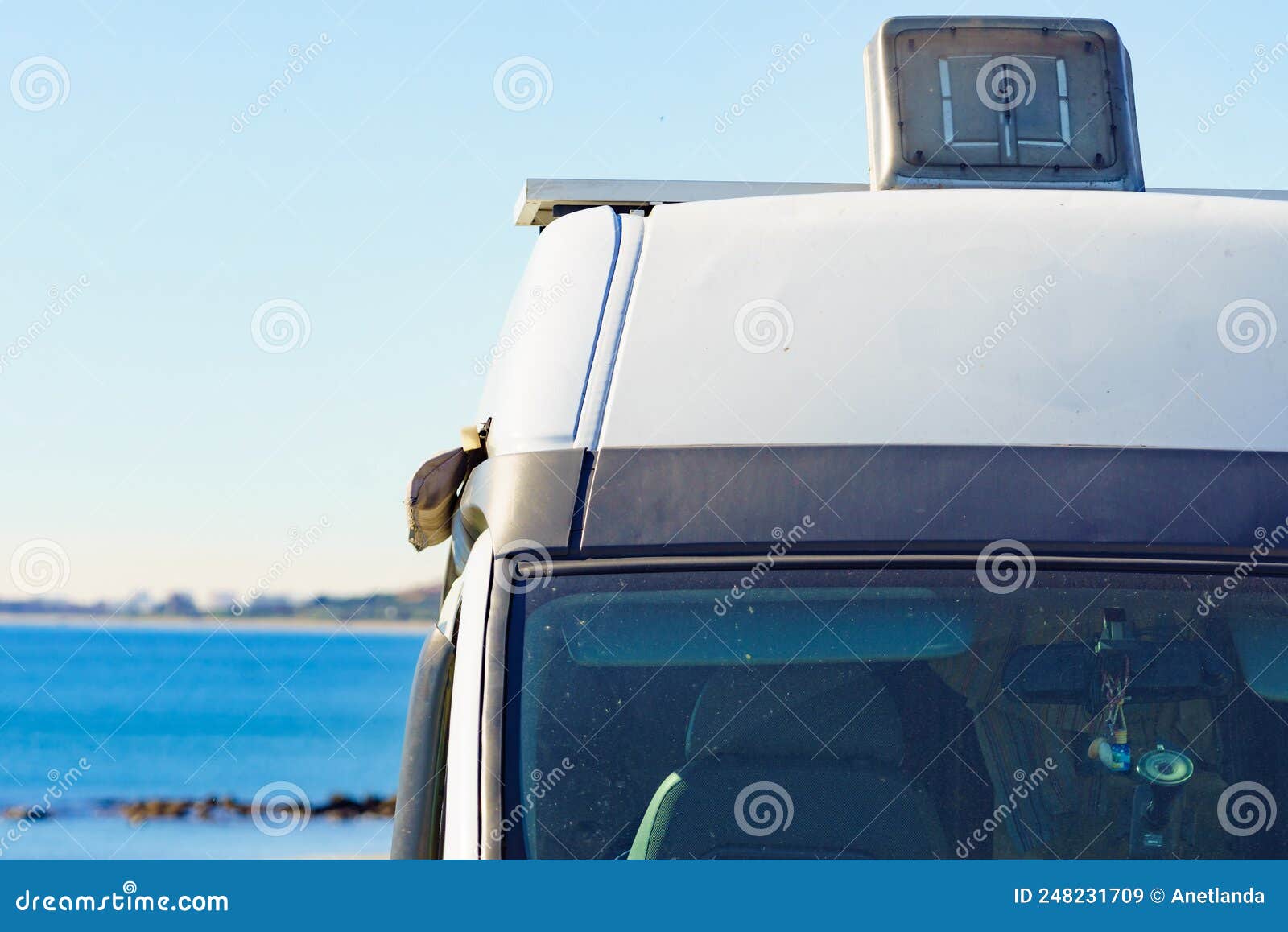 sunroof, raisable window on roof top of caravan