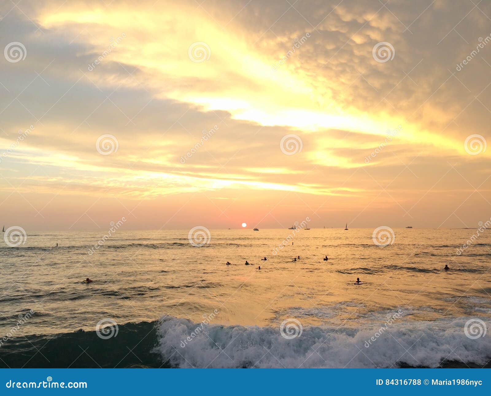 Sunset Above Pacific Ocean - View from Waikiki Wall in Honolulu on Oahu ...