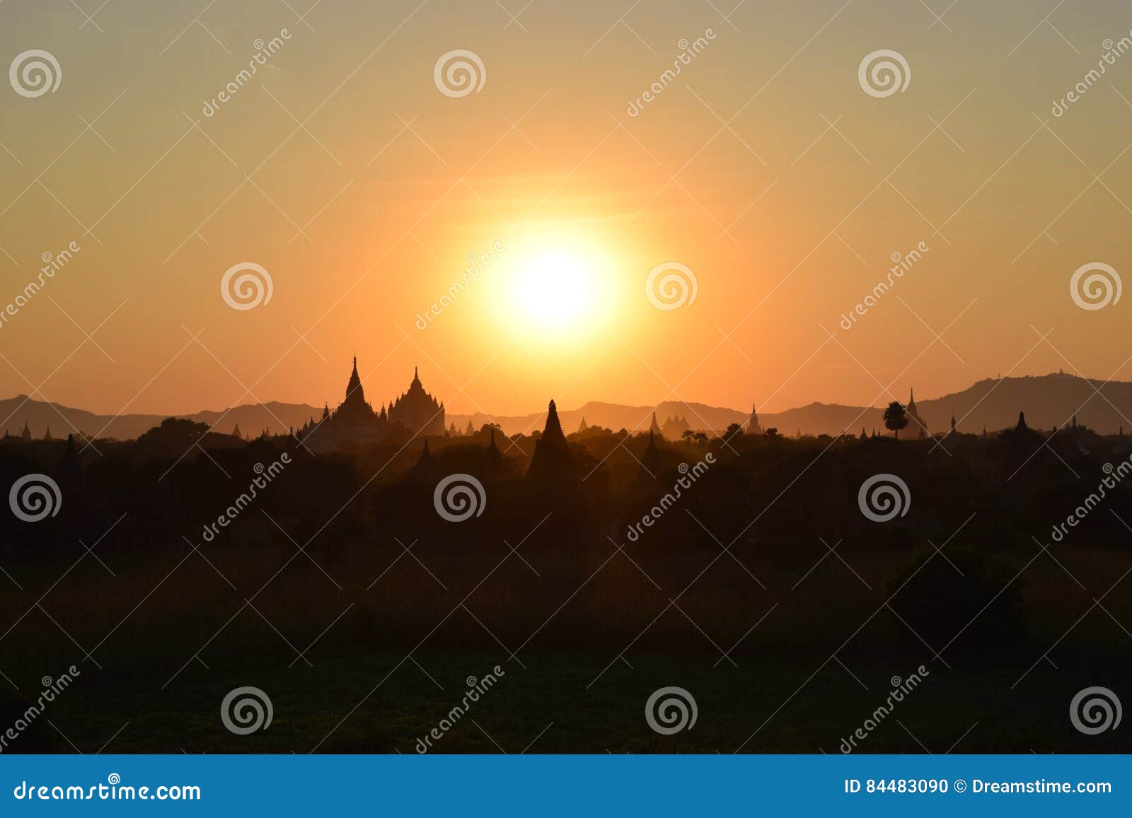 sunset in bagan temples, myanmar