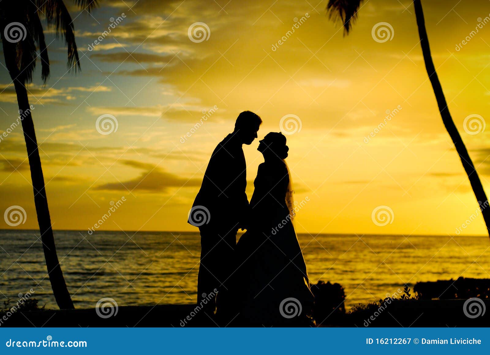 sunset couple