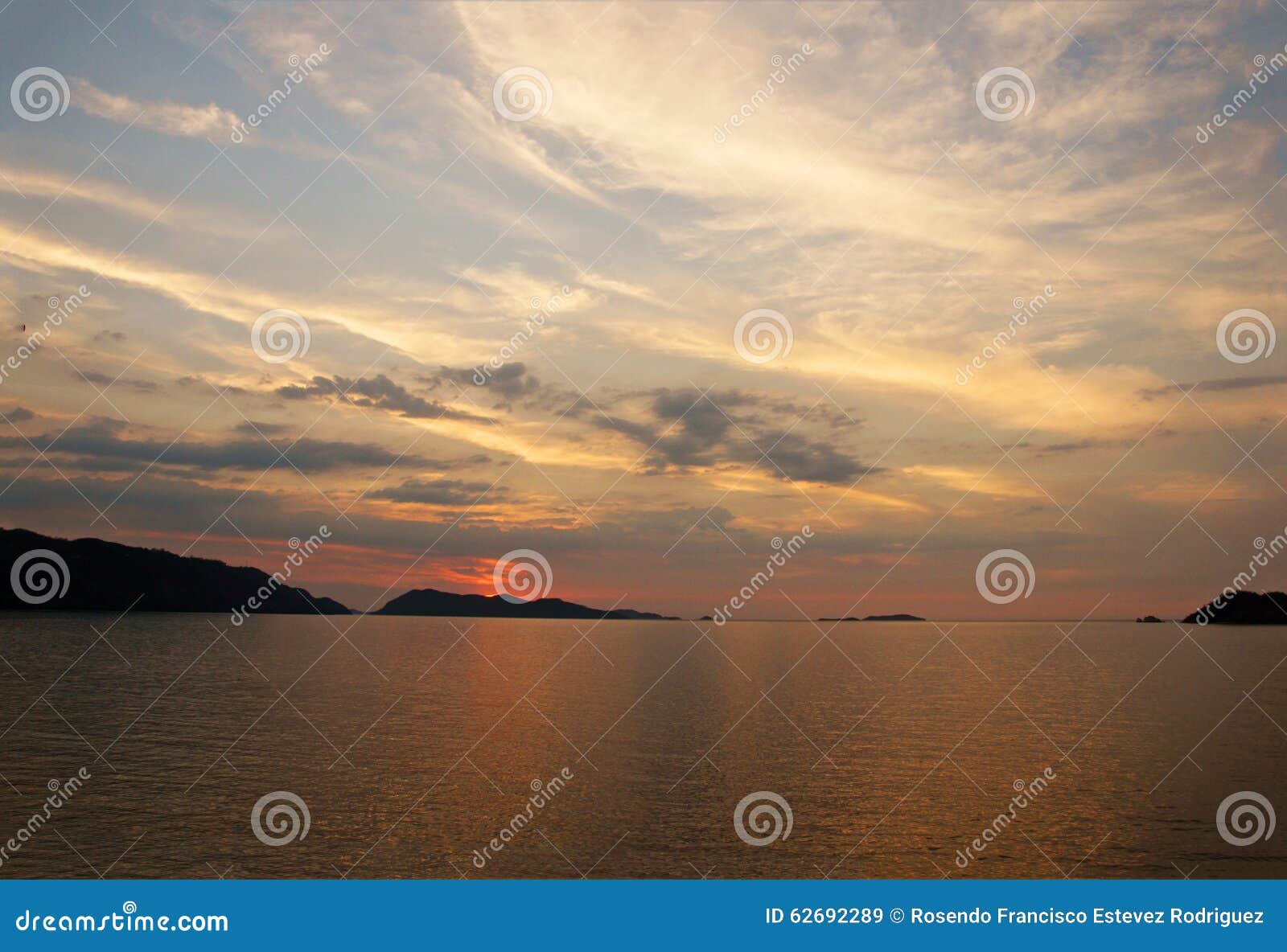 sunset in mochima