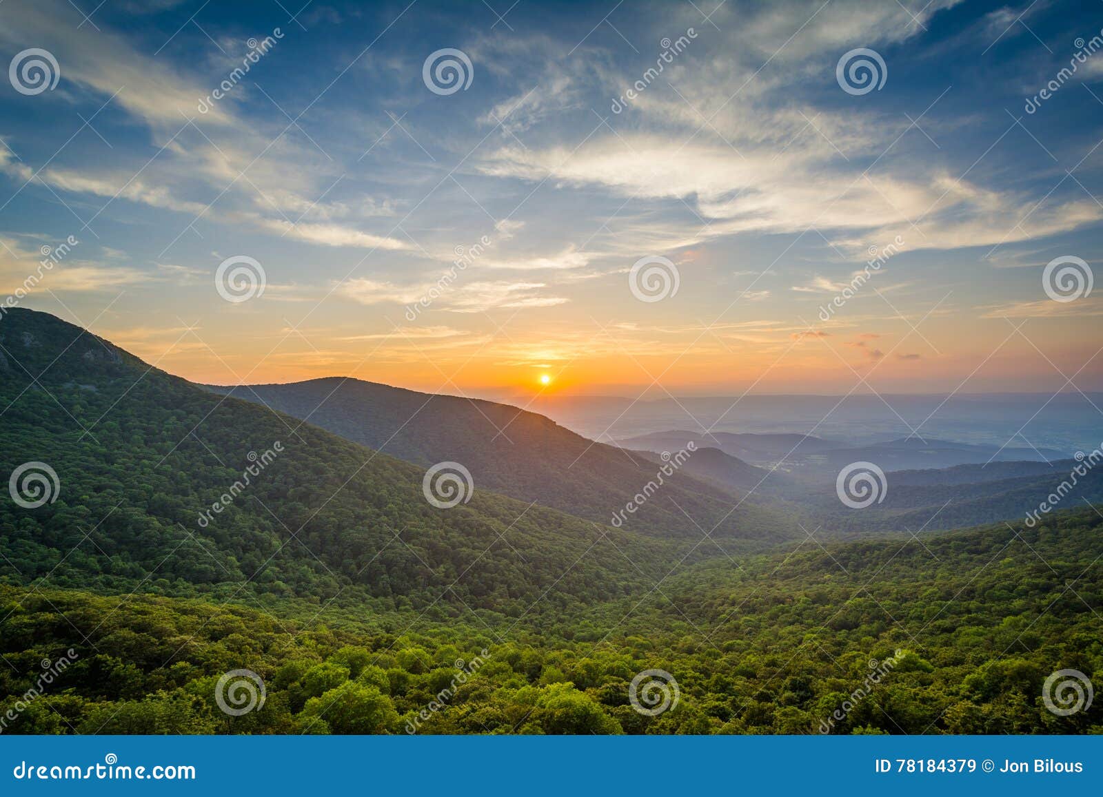 sunset over the shenandoah valley and blue ridge mountains from