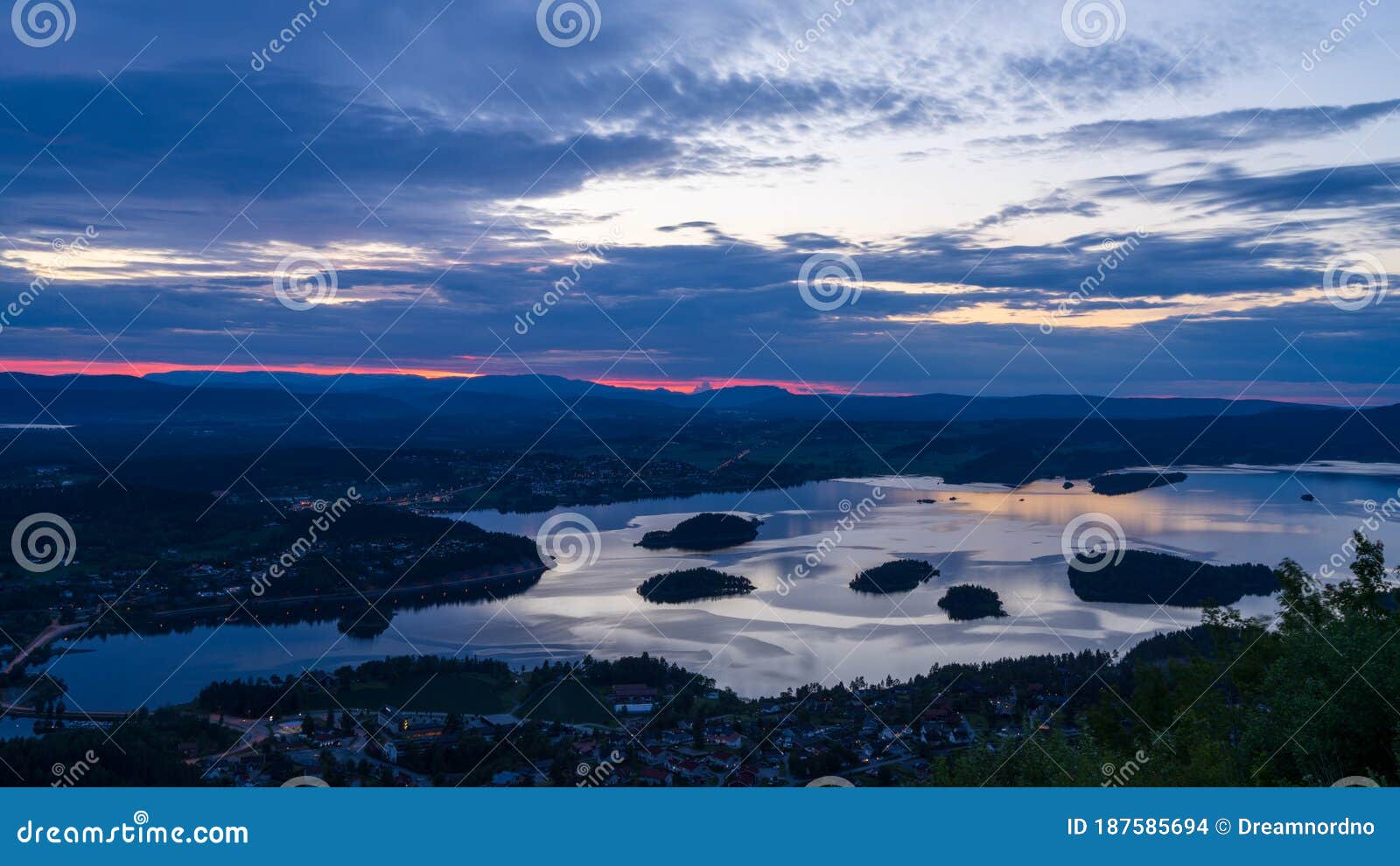 sunset over tyrifjorden called lake tyri from the viewpoint kongens utsikt