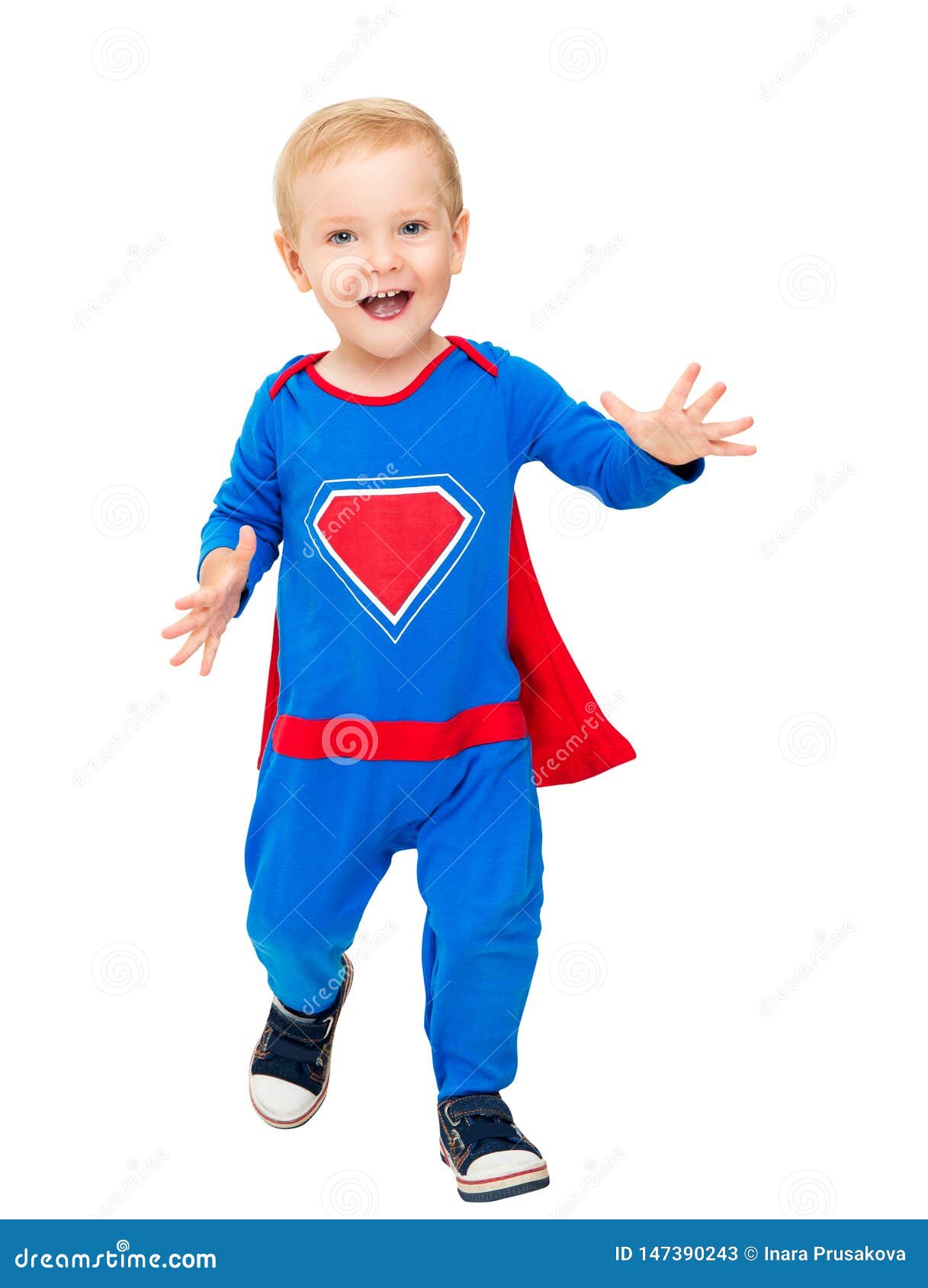 Supereroe Del Bambino, Costume Dell'eroe Eccellente Del Ragazzo Del Bambino,  Superman Felice Del Bambino Su Bianco Immagine Stock - Immagine di  divertente, divertimento: 147390243