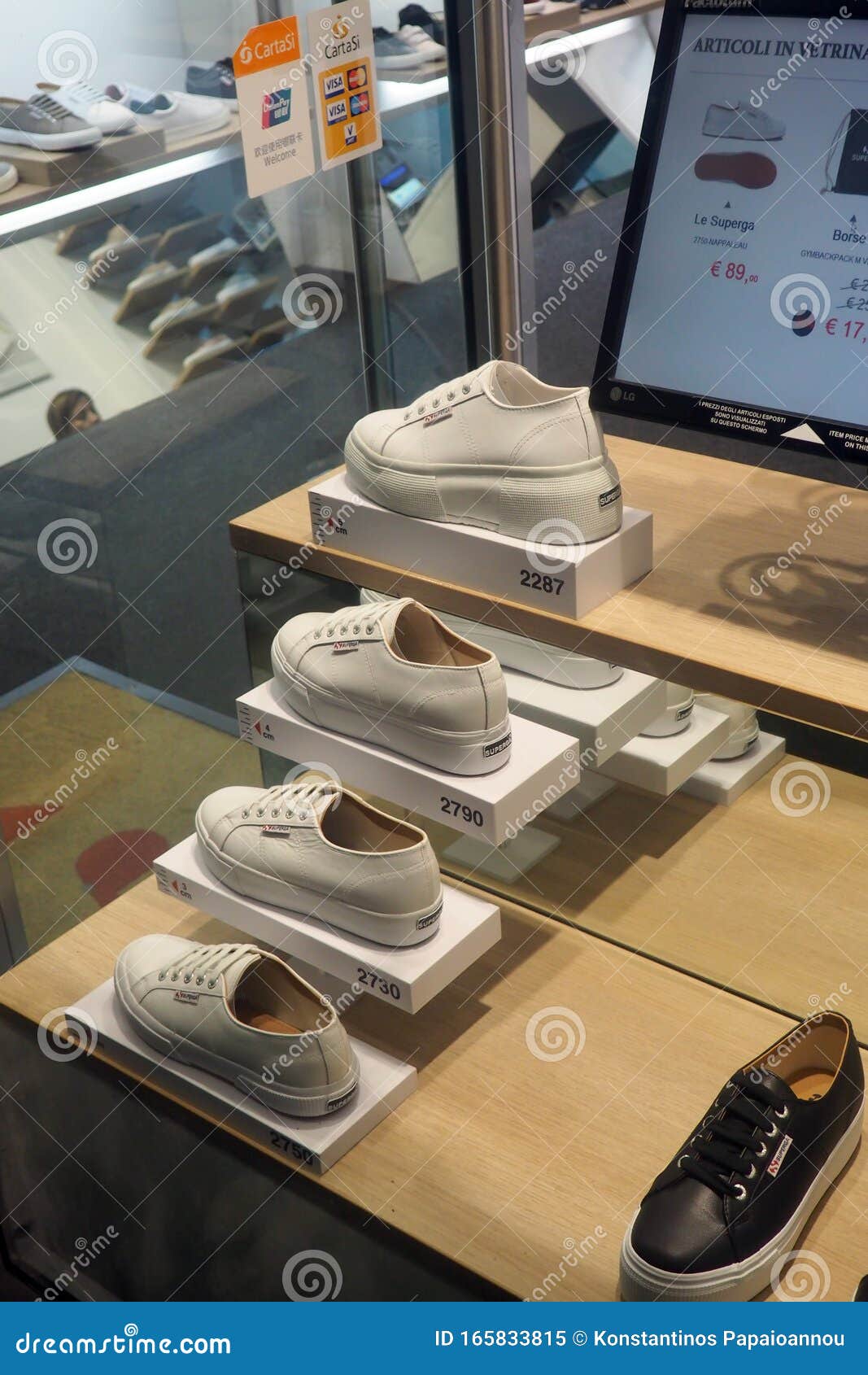 superga store roma