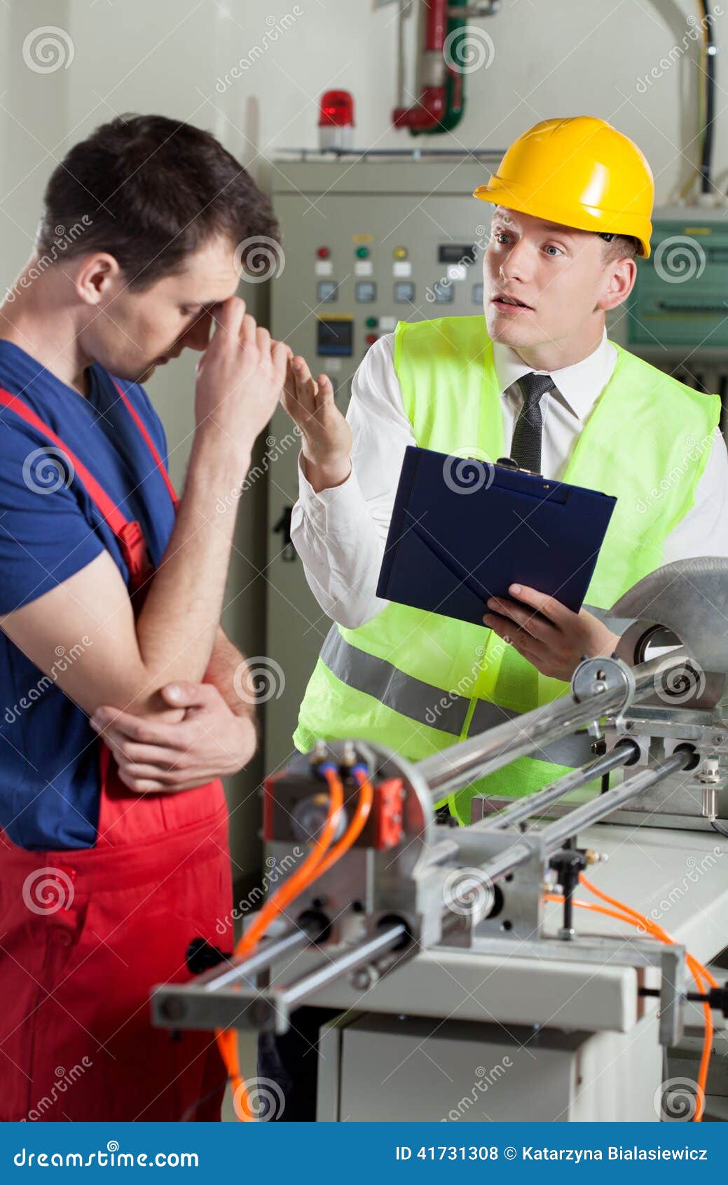 Supervisor Yelling At Worker Stock Photo Image 41731308