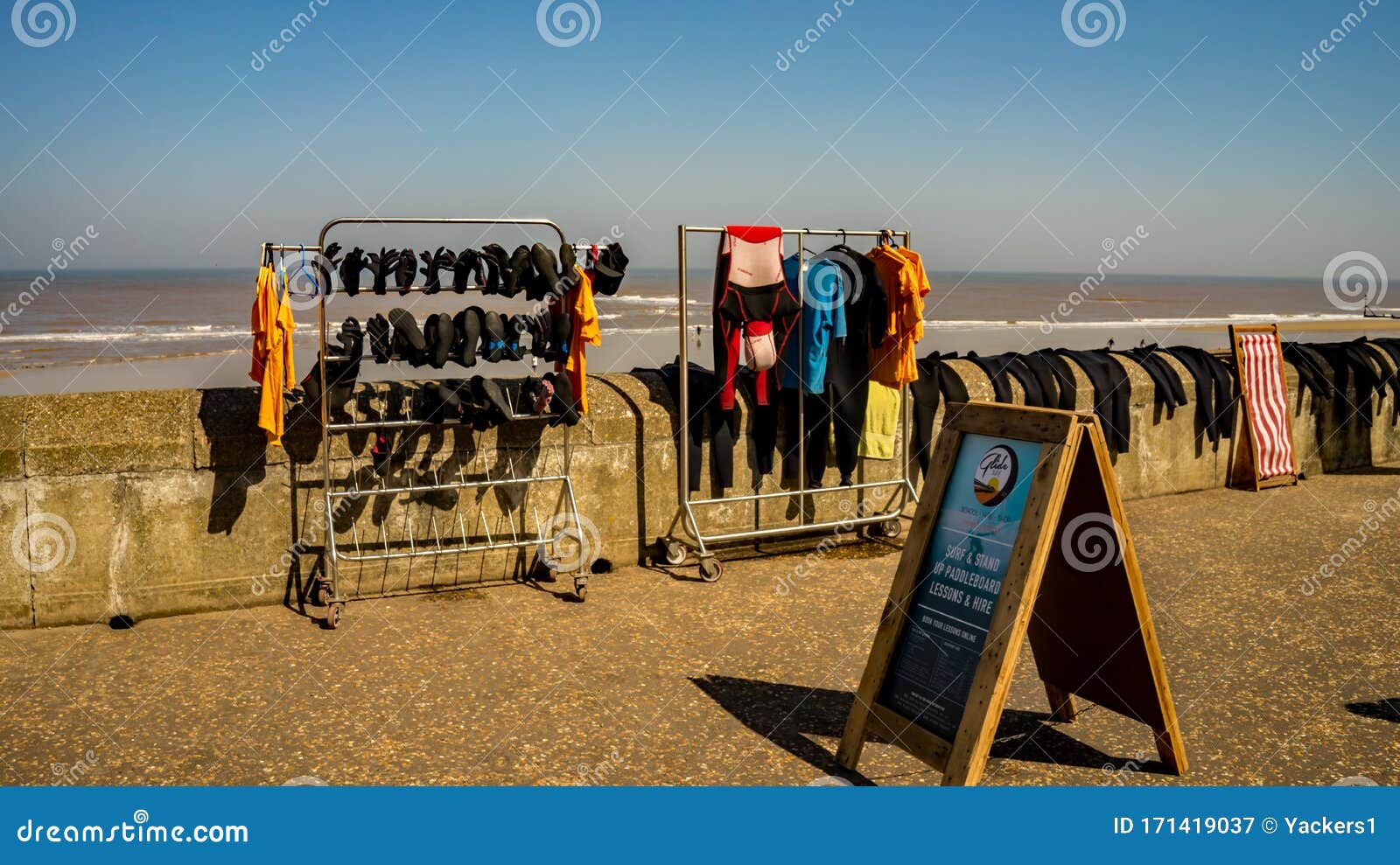 cromer beach shoes