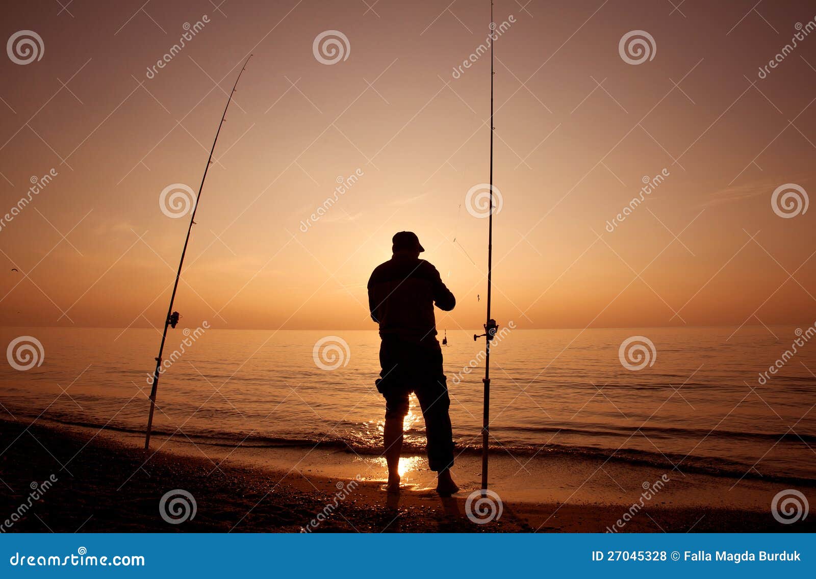 Surfcasting. Pescadores que travam peixes da praia