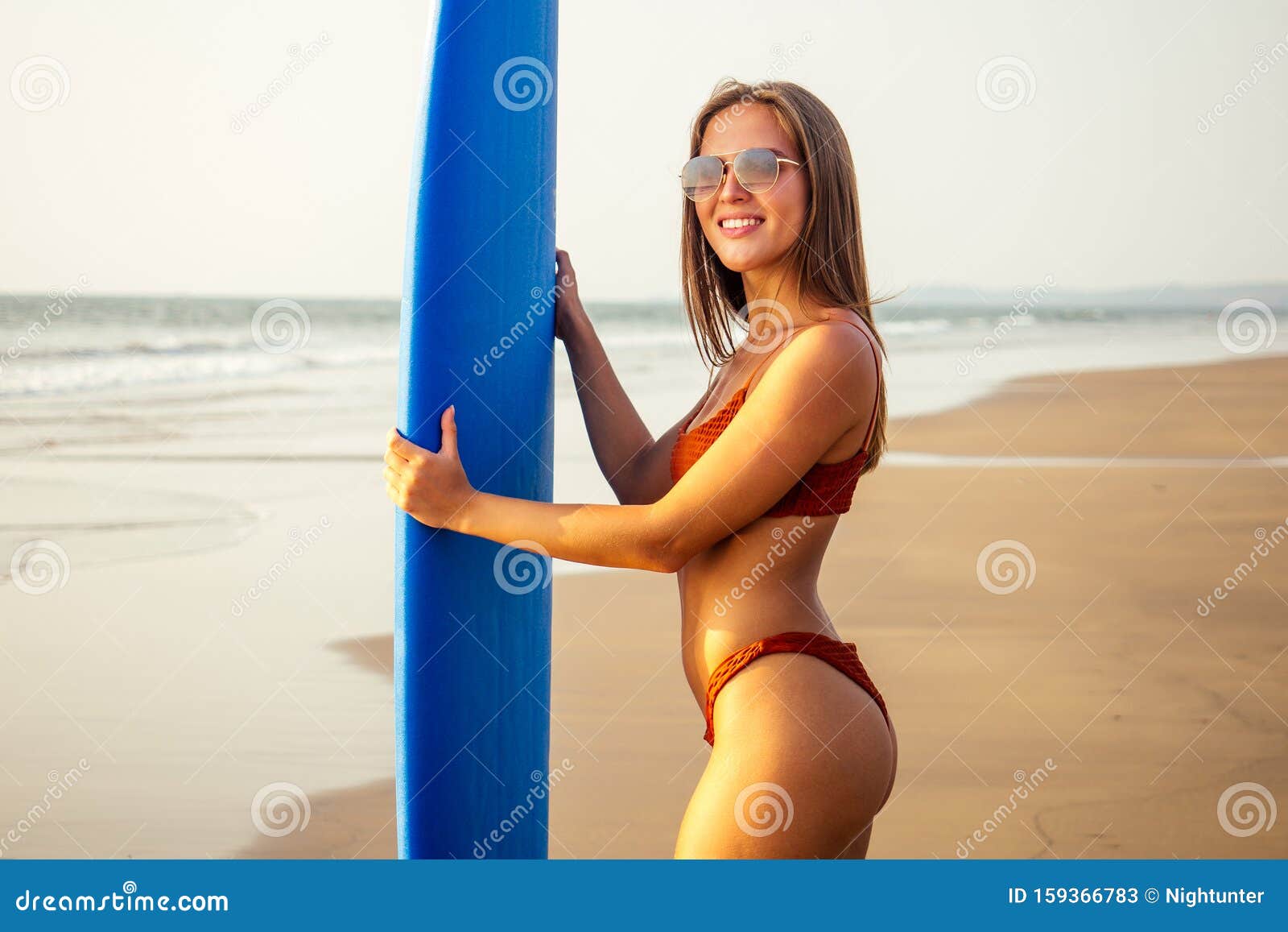 Models Beach Surf