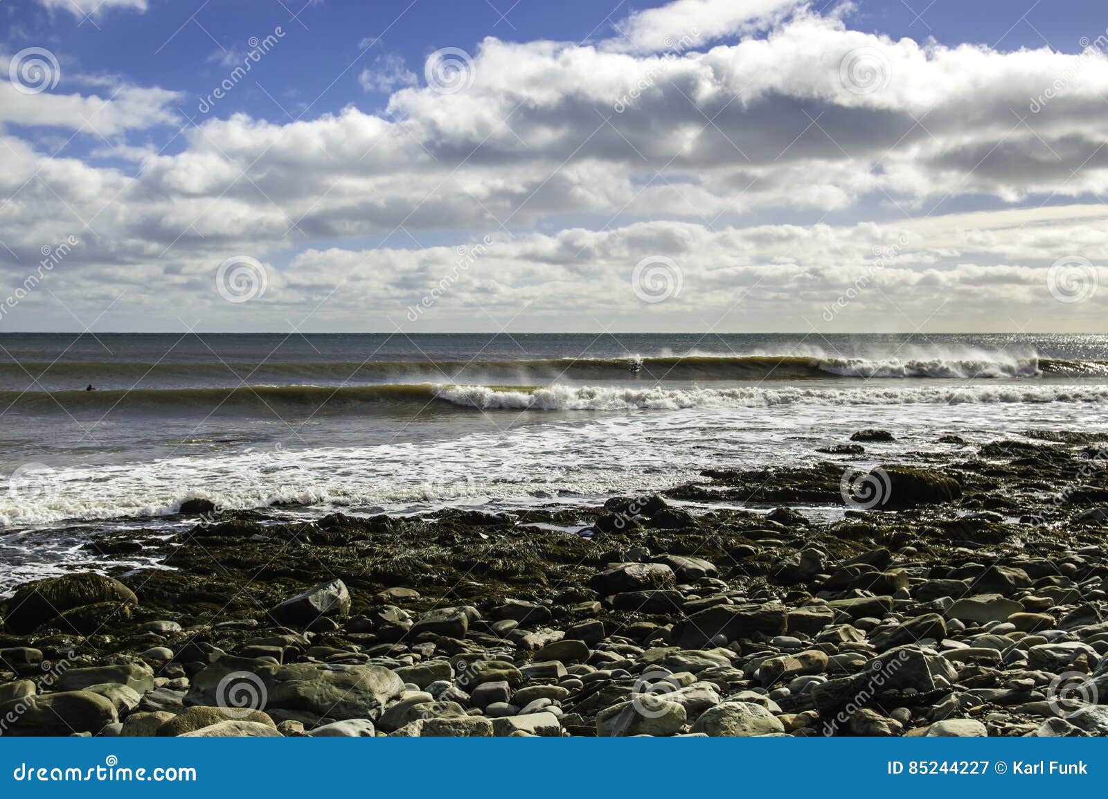 Surfer Surfs a Perfect Wave on a Sunny Day Stock Image Image of nova