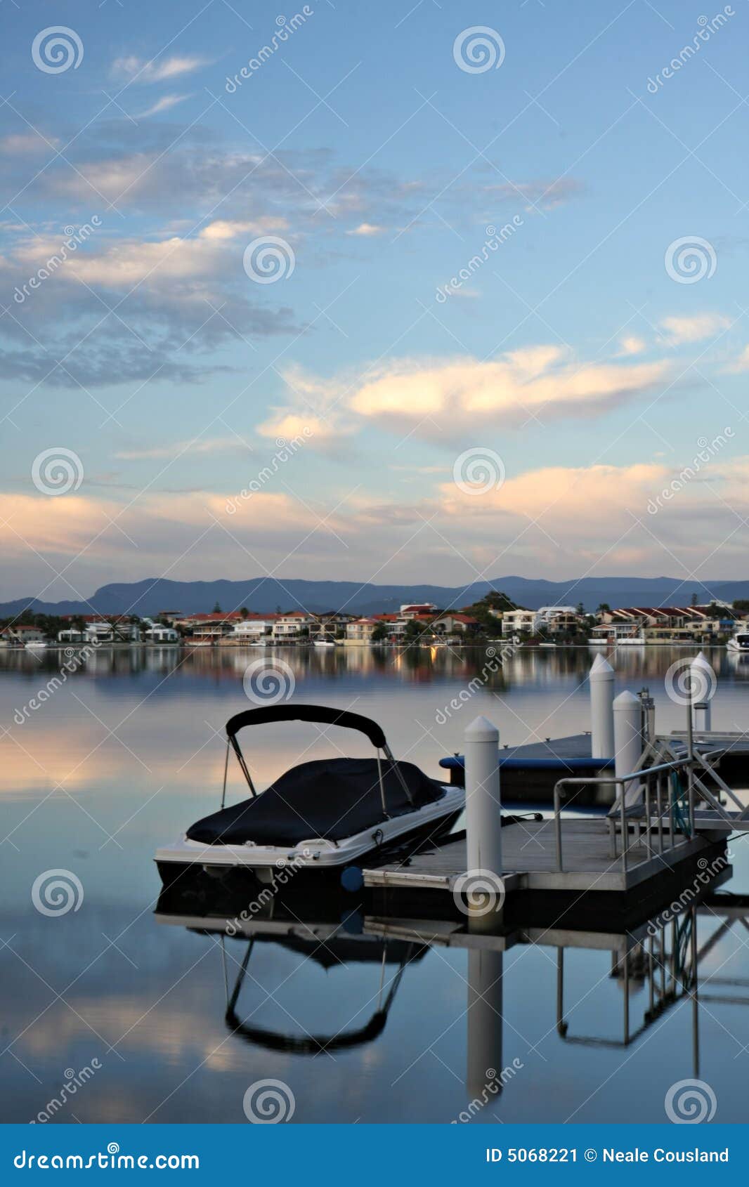 Surfers Paradise stock image. Image of boat, perspective - 5068221