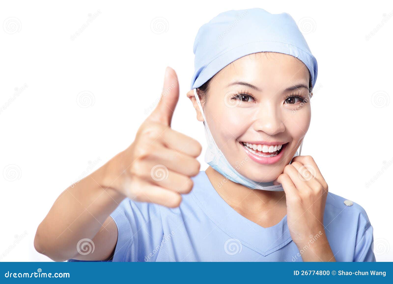 Faltou Algum Dos Apps Fitness Que Você Usa? surgeon-woman-doctor-happy-giving-thumbs-up-26774800