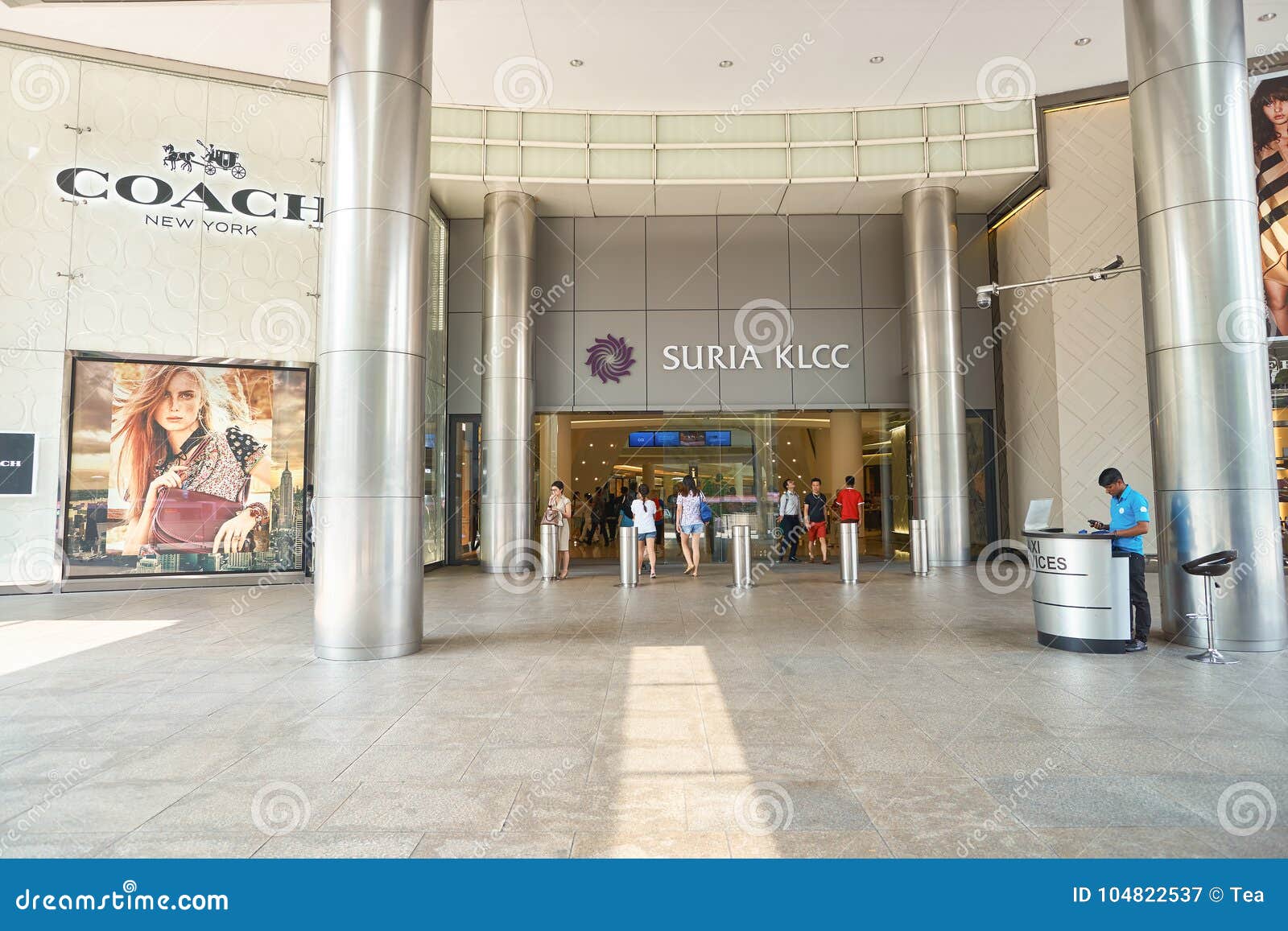 Suria KLCC editorial stock photo. Image of boutique - 104822633