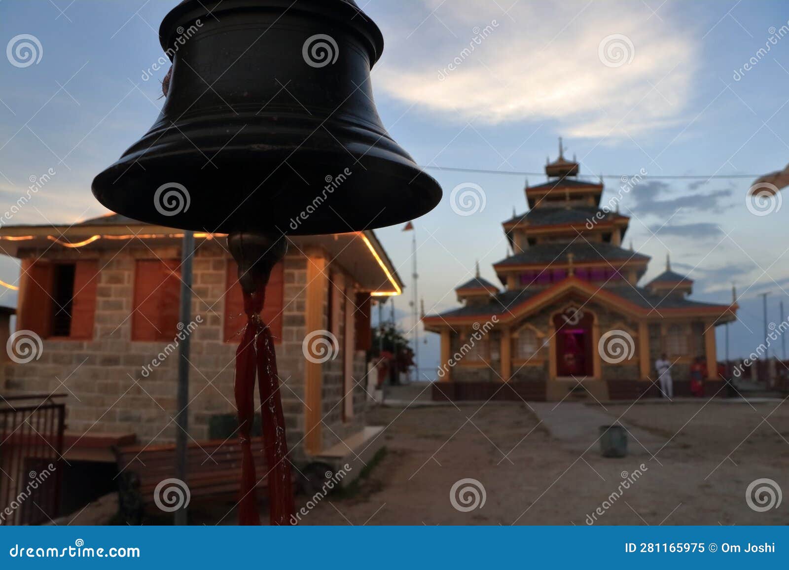 surkanda devi temple tehri garhwal.