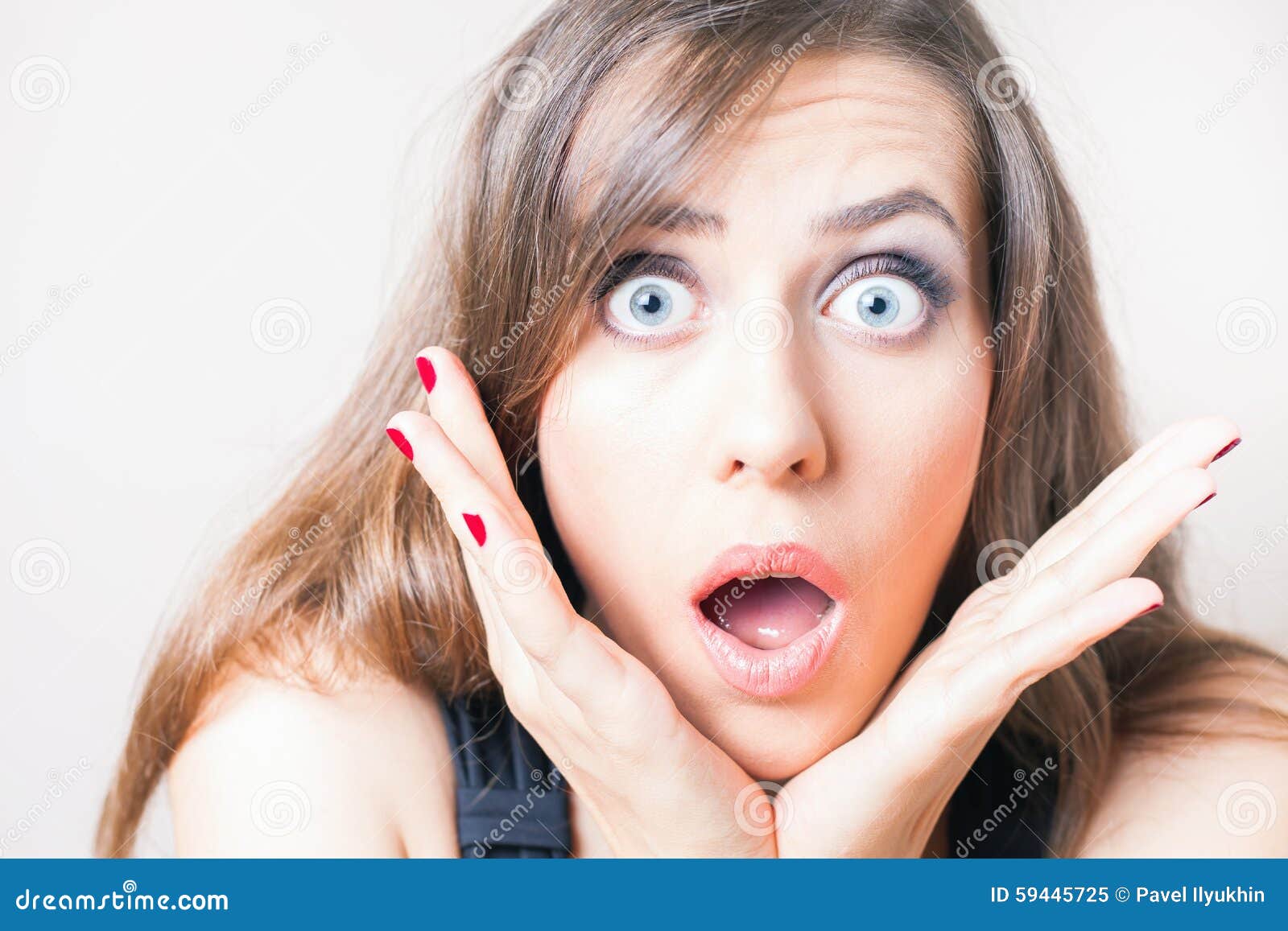 Surprised And Shocked Beautiful Woman Looking Up Stock Image Image Of 