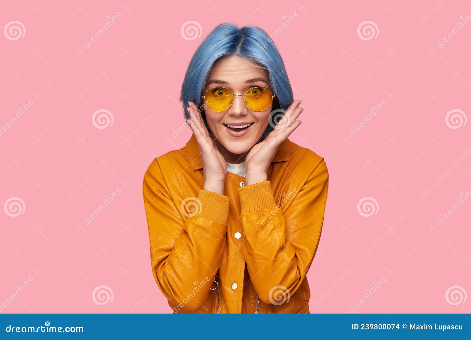 Blue hair and fat hipster - wide 7