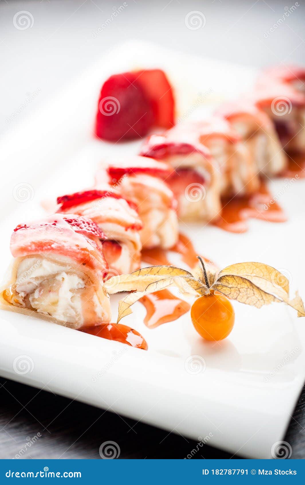 sushi dessert manilla maki with strawberries