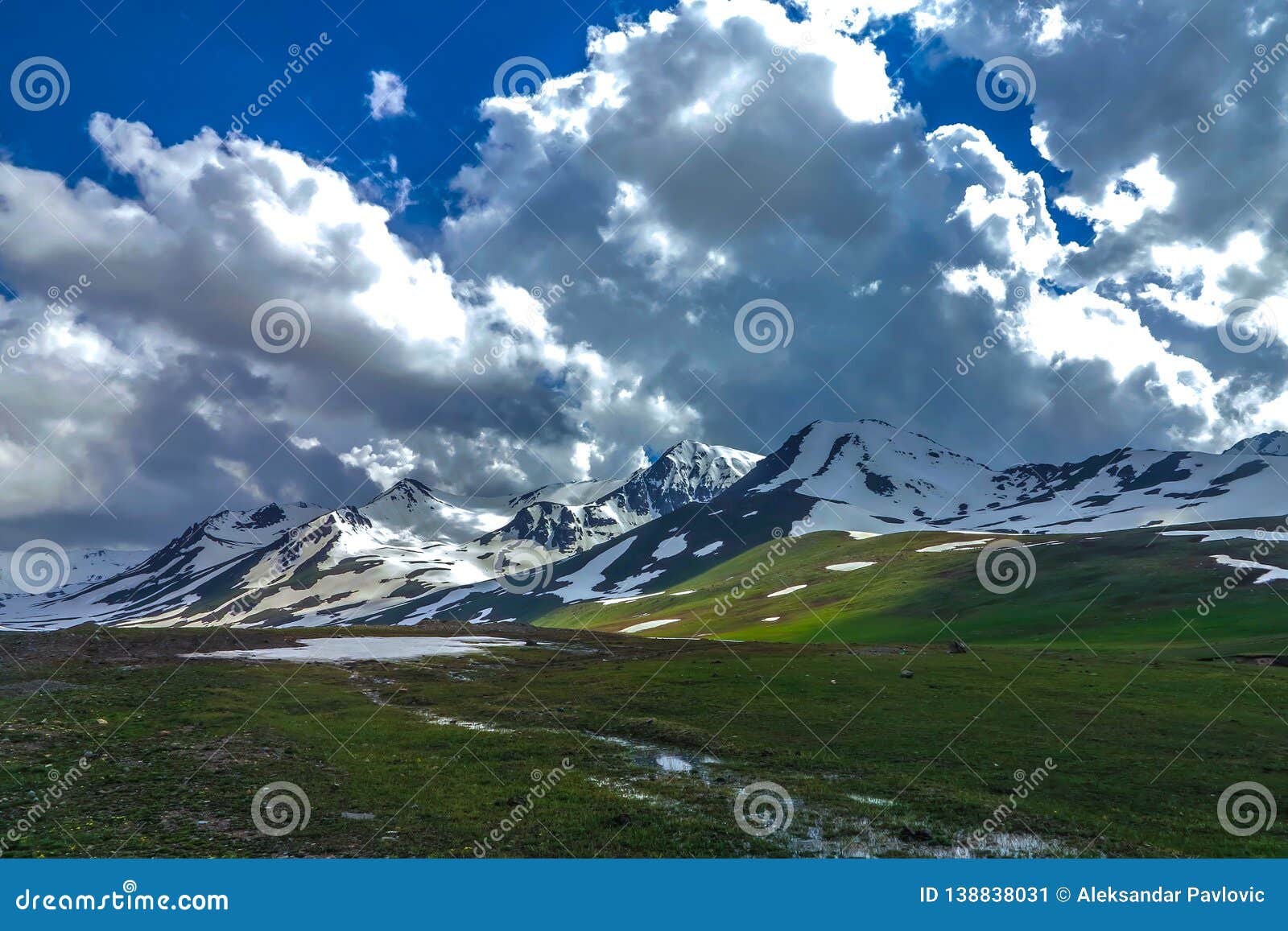 suusamyr too mountain range 06