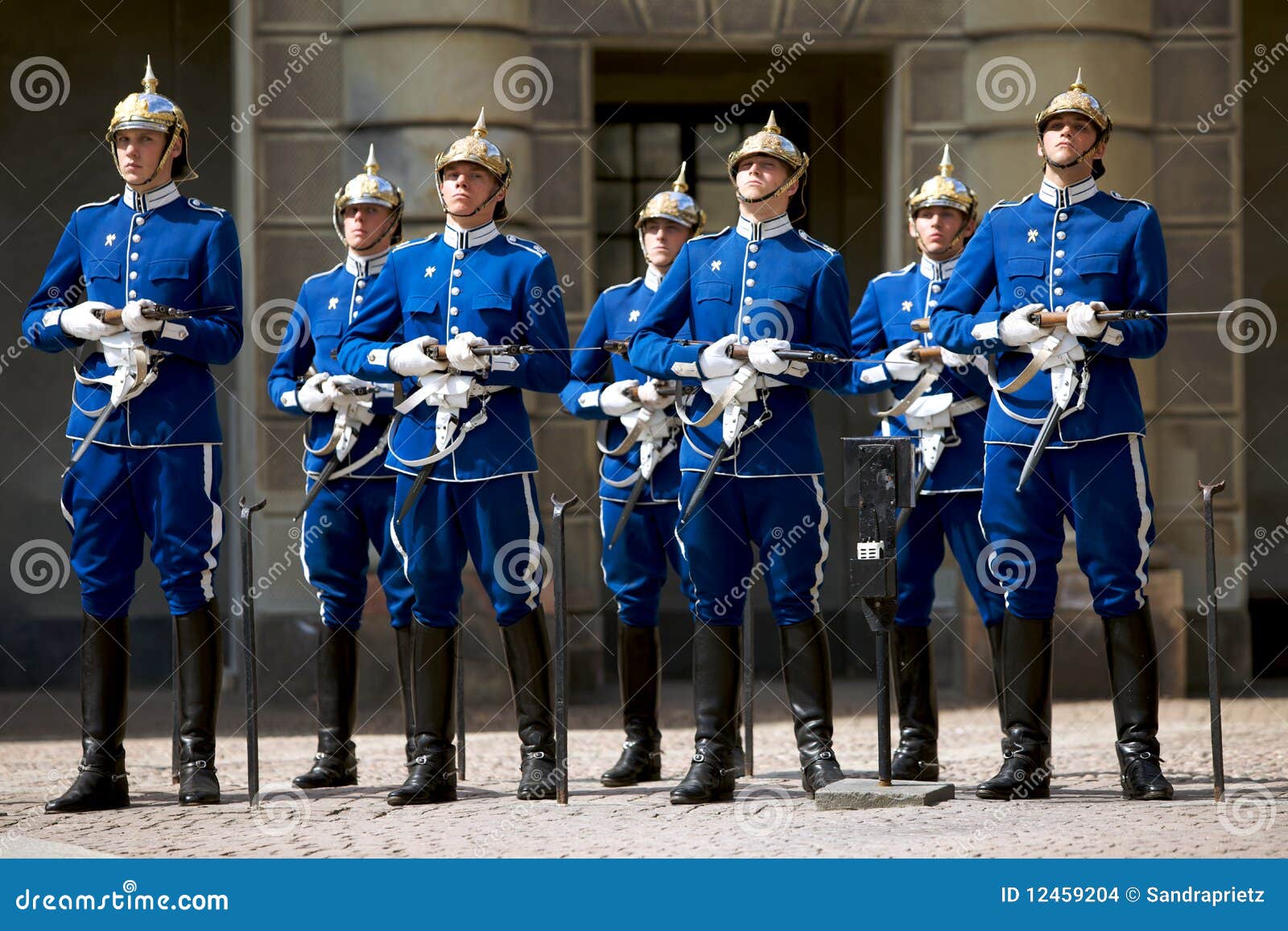 sotto Suddividere Banana uniforme royal Guarda signora Anzai