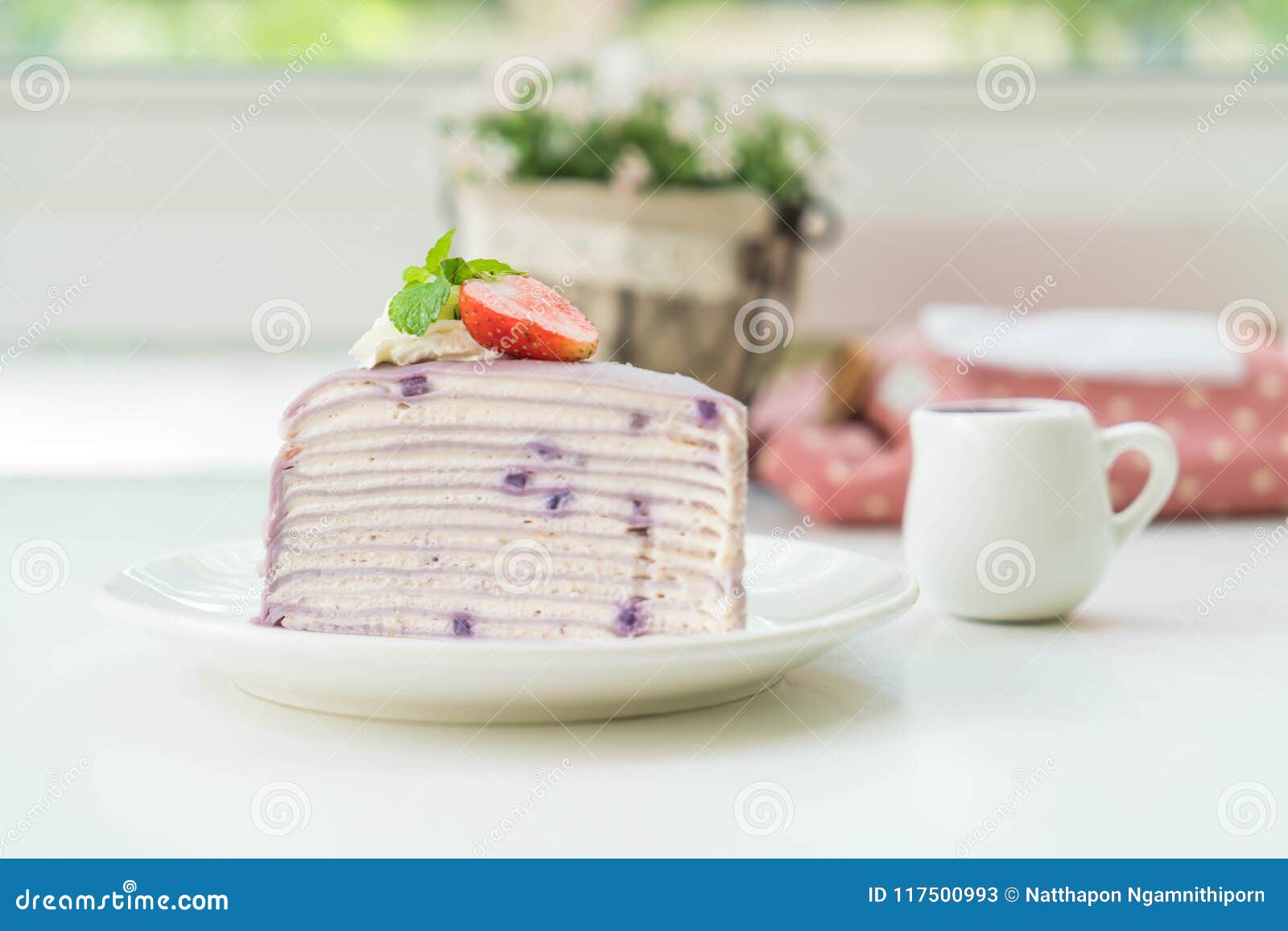 Sweet potato layer cake stock image. Image of cream - 117500993