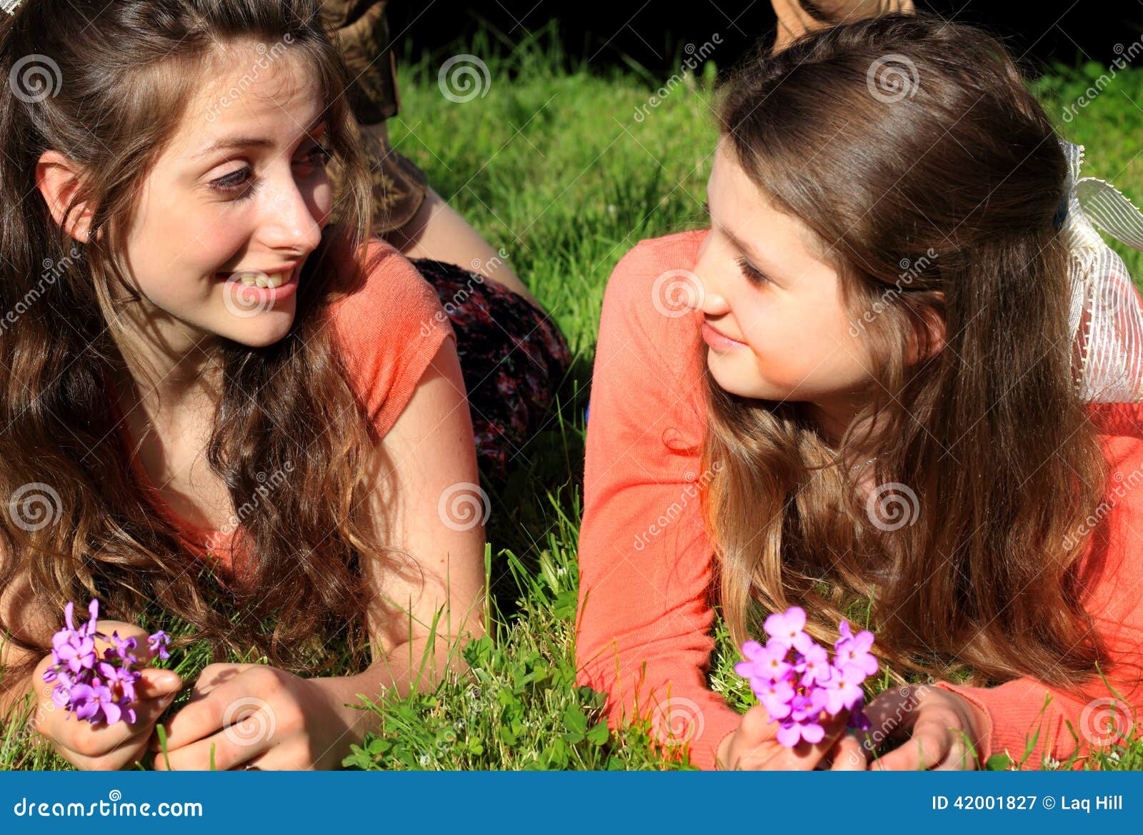 Sweet Teen Bff Girls Stock Image Image Of Flower Friends 42001827