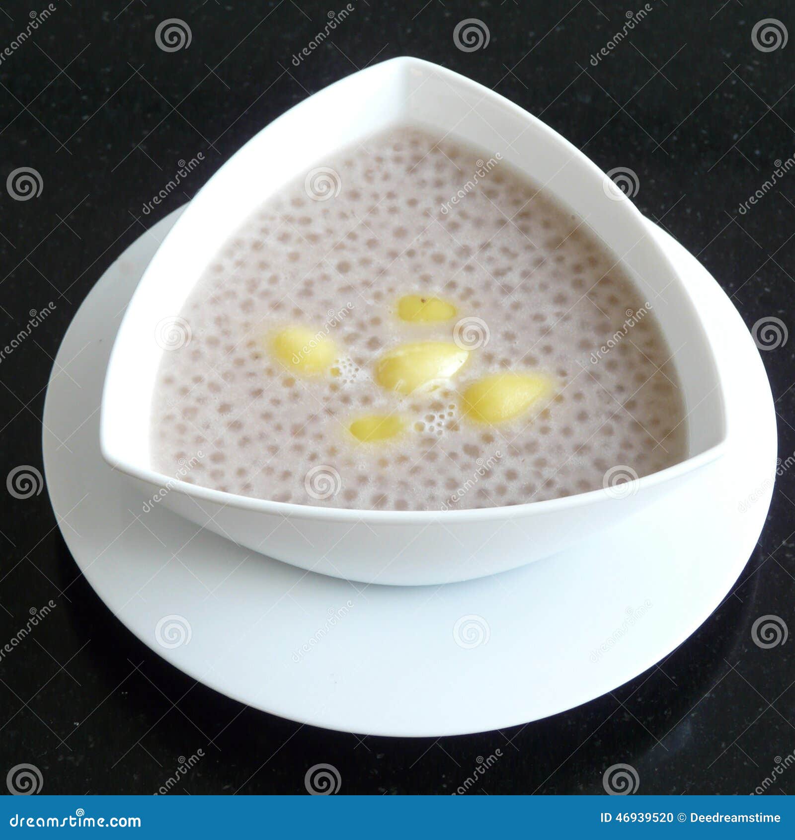 sweeten sago and gingko nuts
