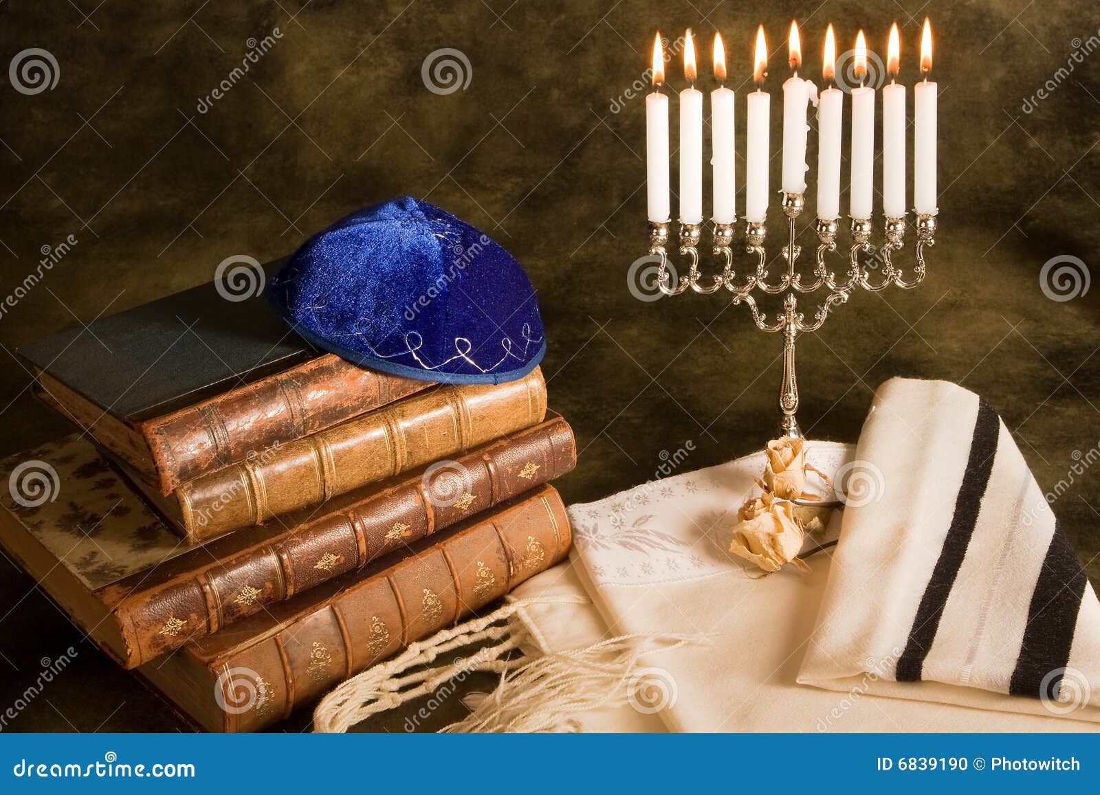 Symboles de Judaïsme photo stock. Image du opinion, parchemin 6839190