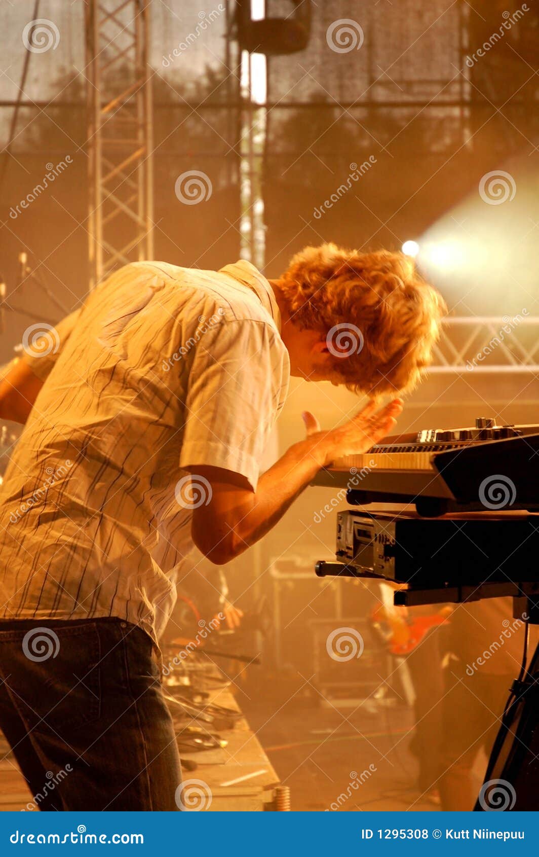 Synthesizer player stock photo. Image of concert, synthesizer 1295308
