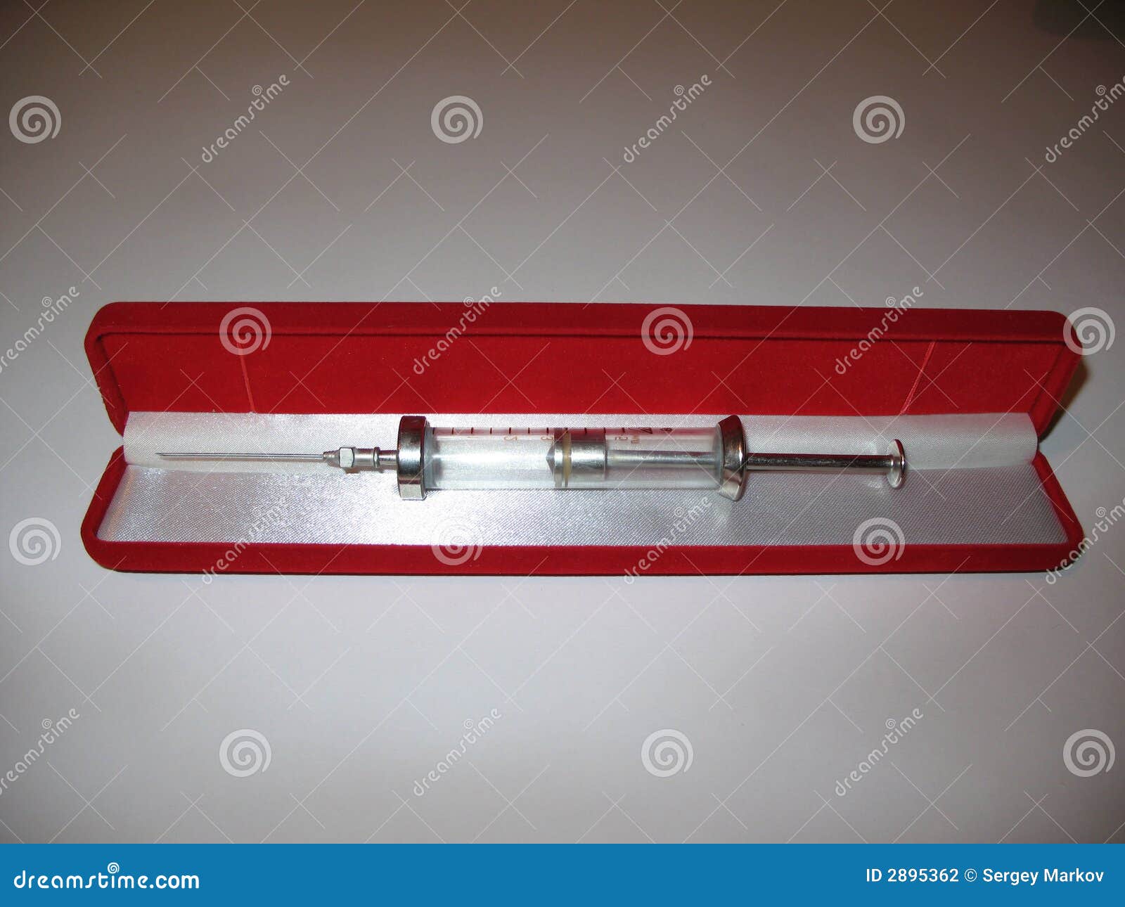 Syringe in case stock photo. Image of medicine, child 2895362