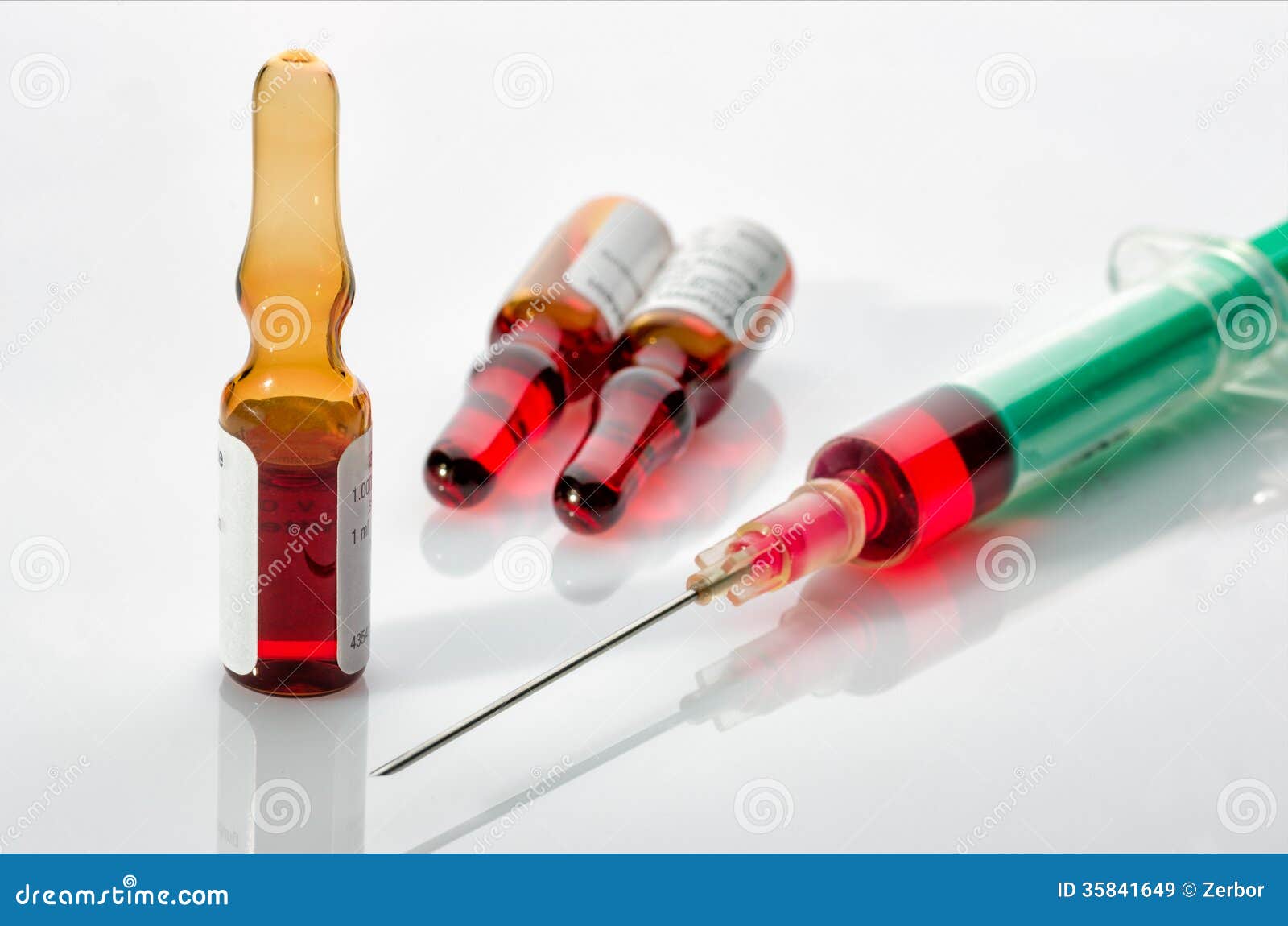 A syringe with glass vials stock image. Image of diagnostic 35841649
