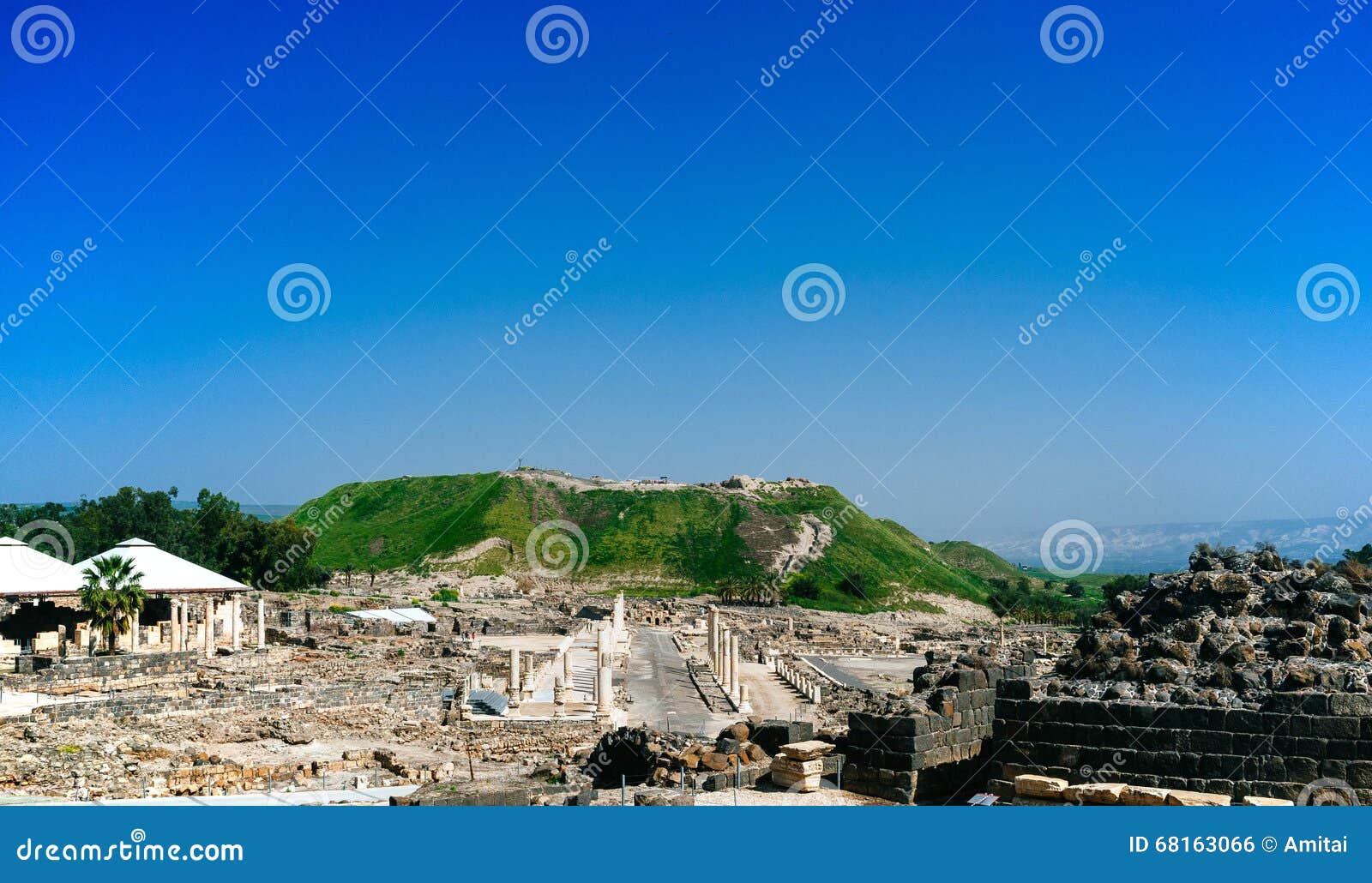 Série de la Terre Sainte - Beit Shean ruins#1. Les ruines de ville antique dans un parc national, connu sous le nom de Bet She ' un parc national Vue panoramique à l'est