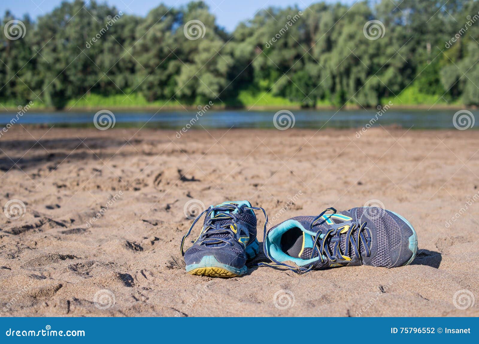 correr na praia de tenis