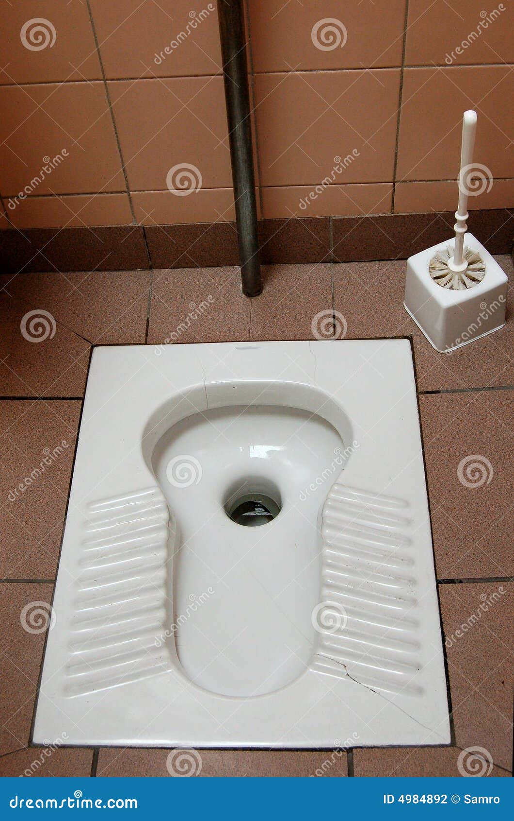 WC Hockend Türkische Toilette Rund 60 x 50 cm Alaturka 
