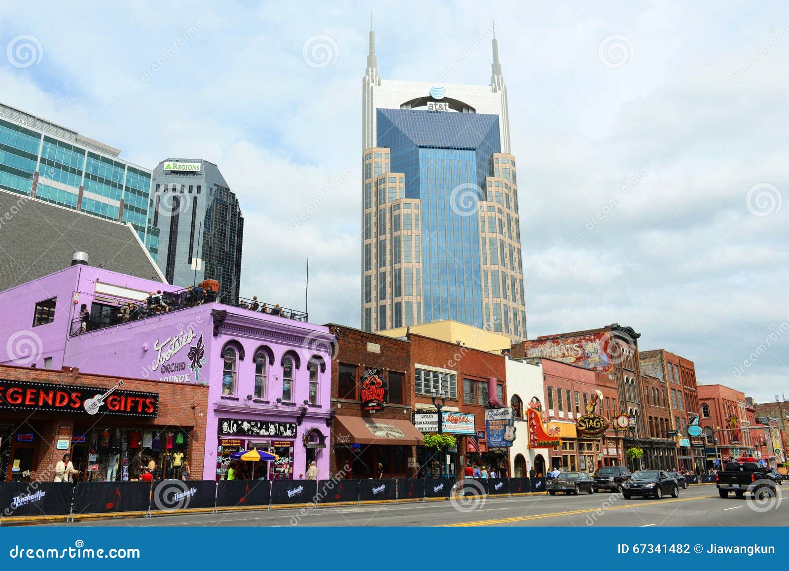 AT&T Building And Broadway, Nashville, Tennessee Editorial Image ...