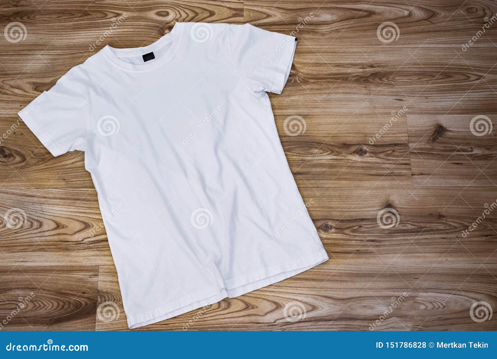 Download T-shirt Mockup And Template On Wood Background For Fashion ...