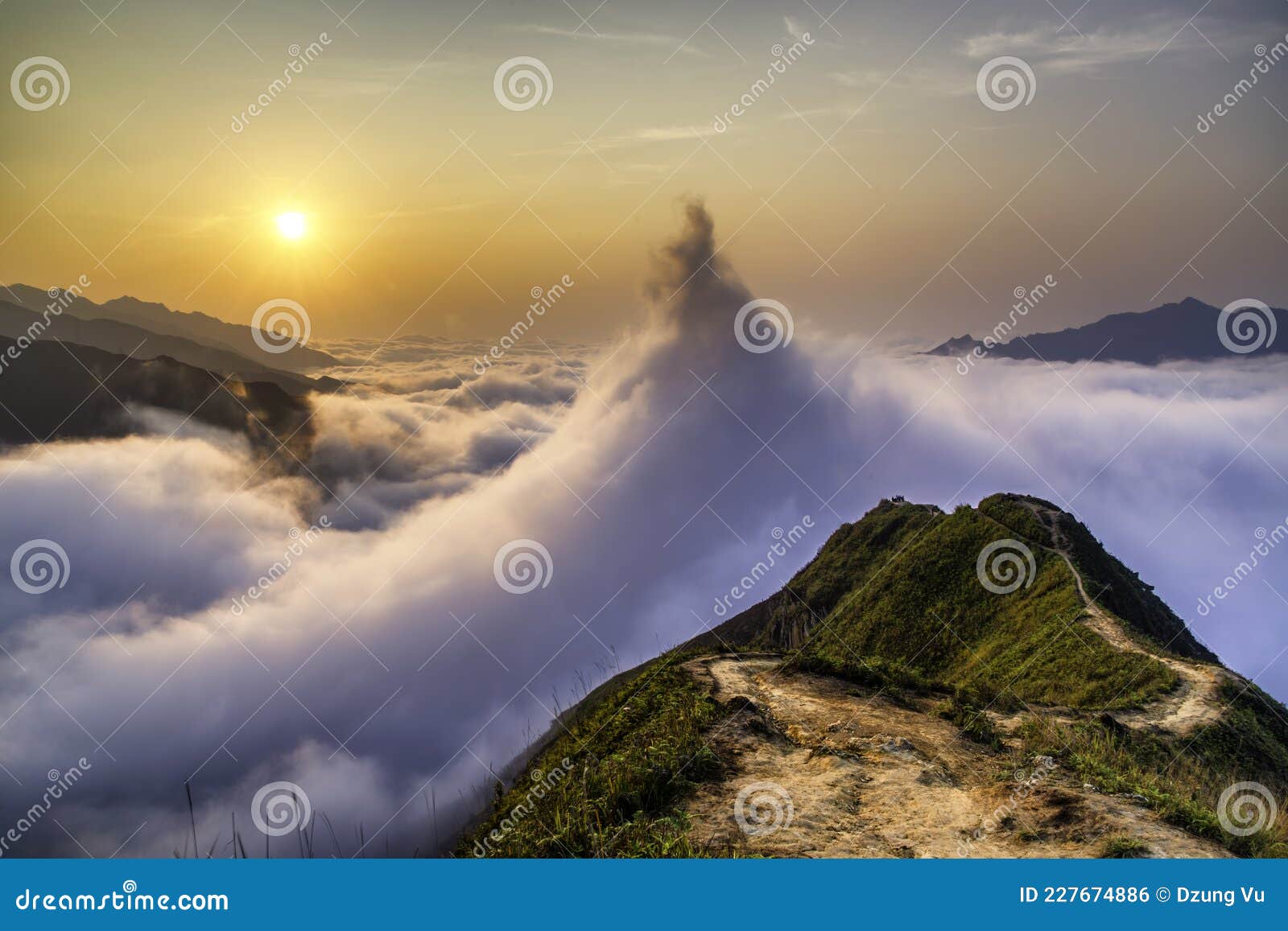 ta xua is a famous mountain range in northern vietnam.