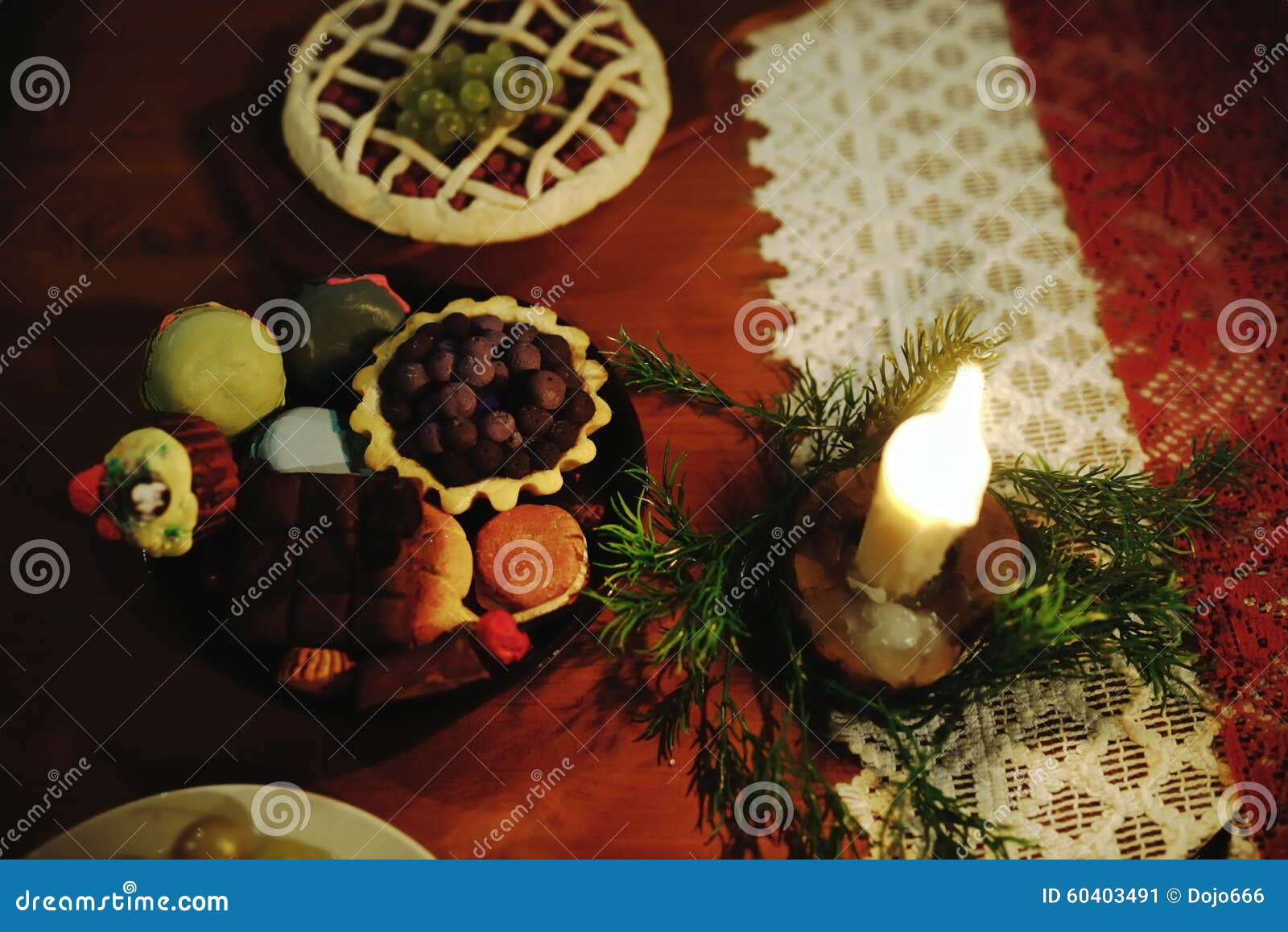 Tabela do Natal decorada com objetos típicos