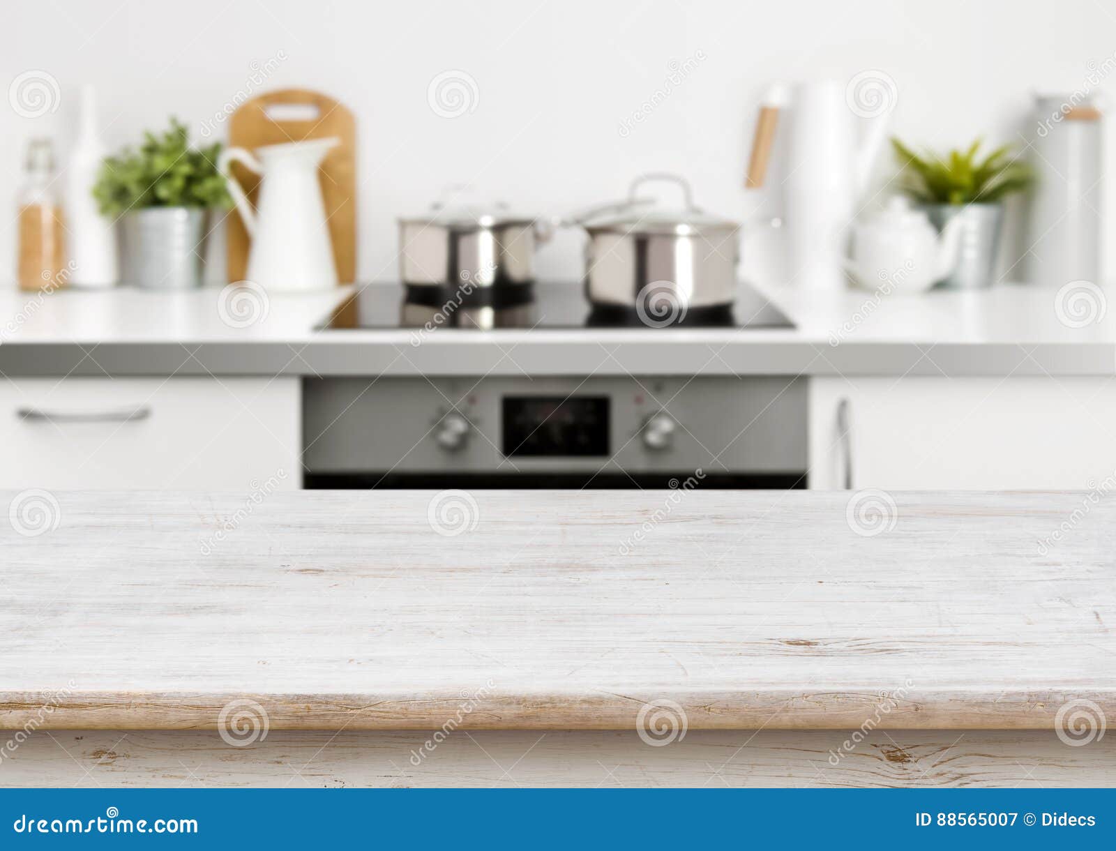 Table En Bois Blanchie De Texture Sur Le Fond Defocused De