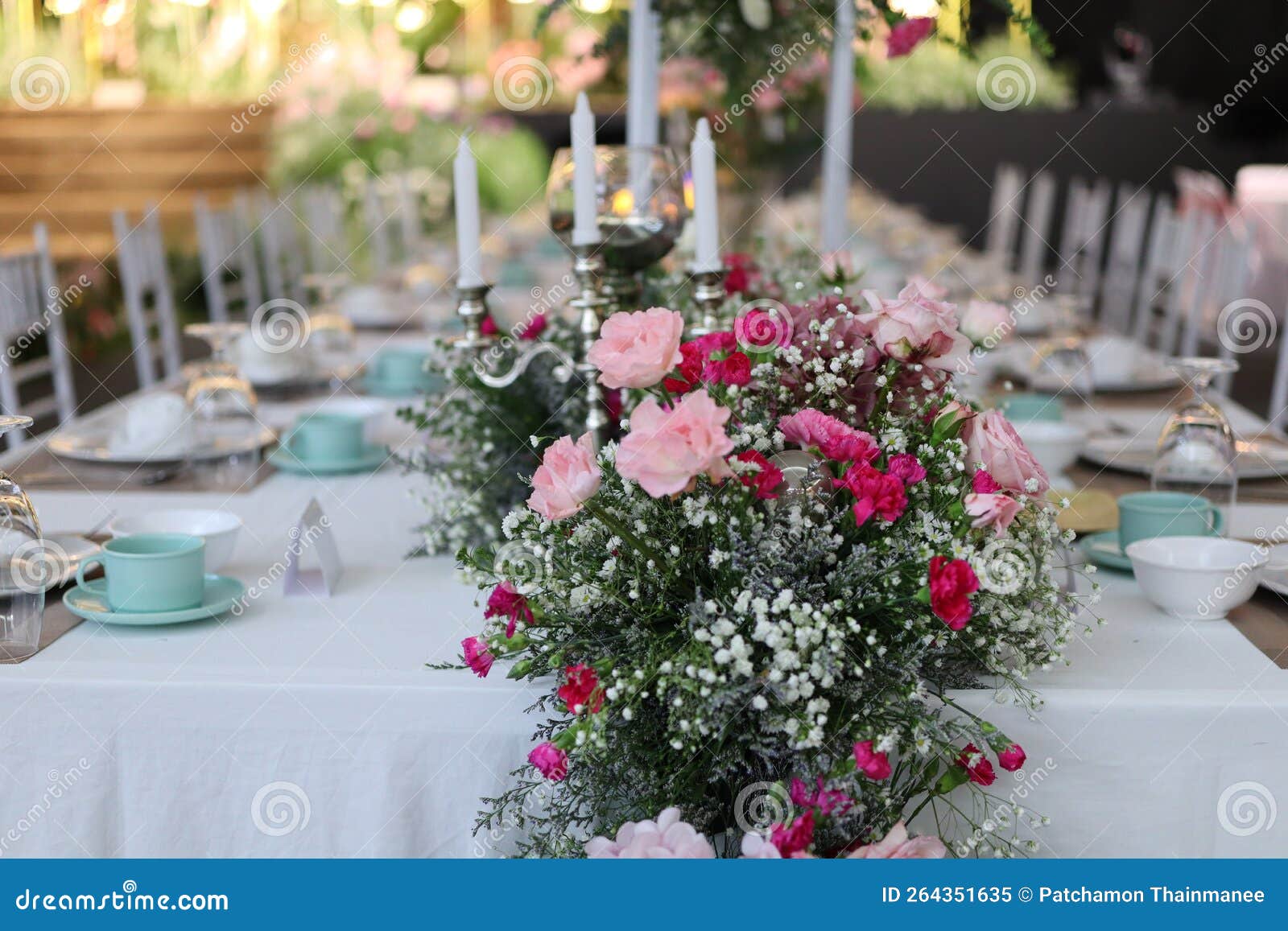 Table Setting with Glass Crockery Beautiful Wedding Table Setting Ideas
